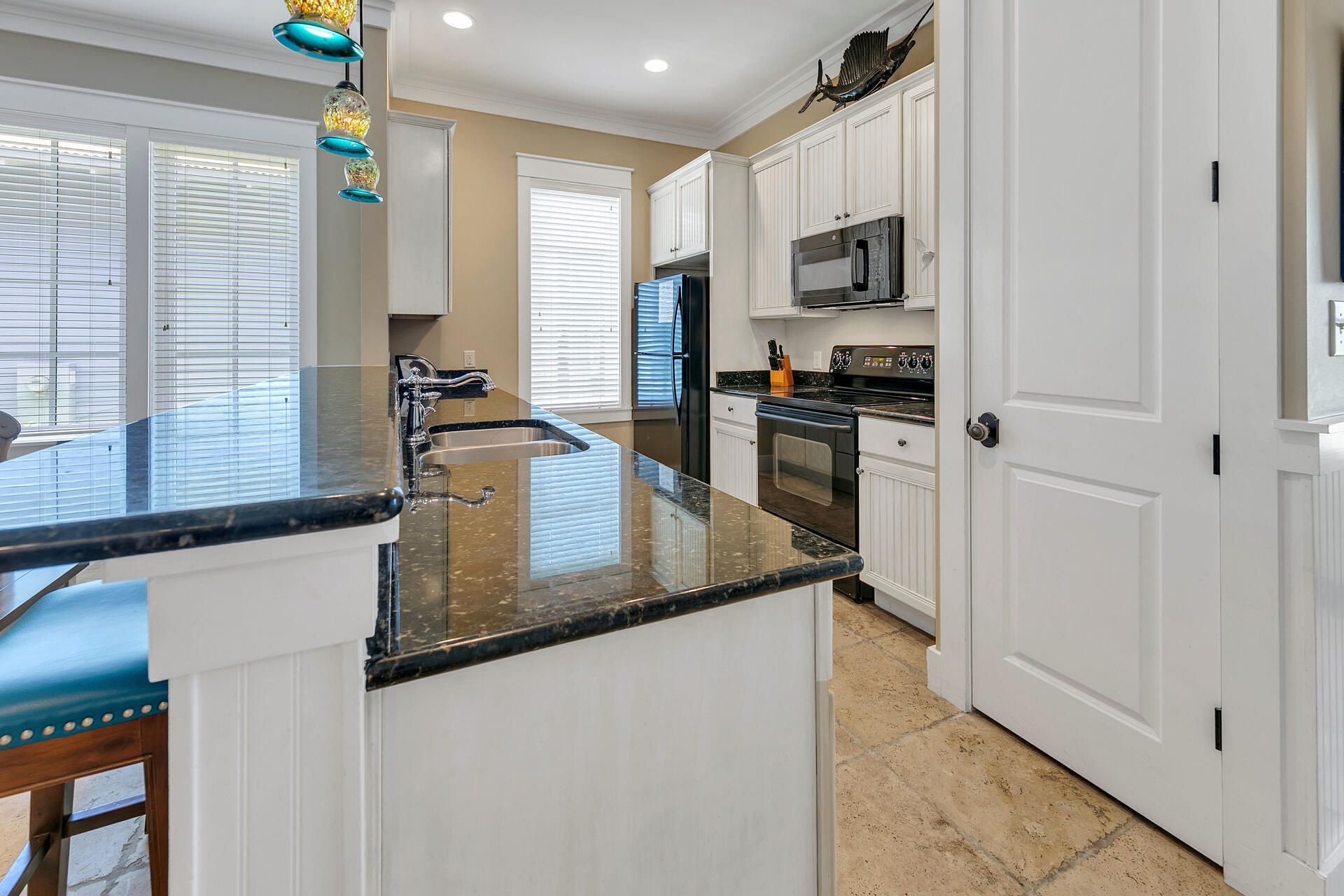 BUNGALOS AT SANDESTIN - Residential