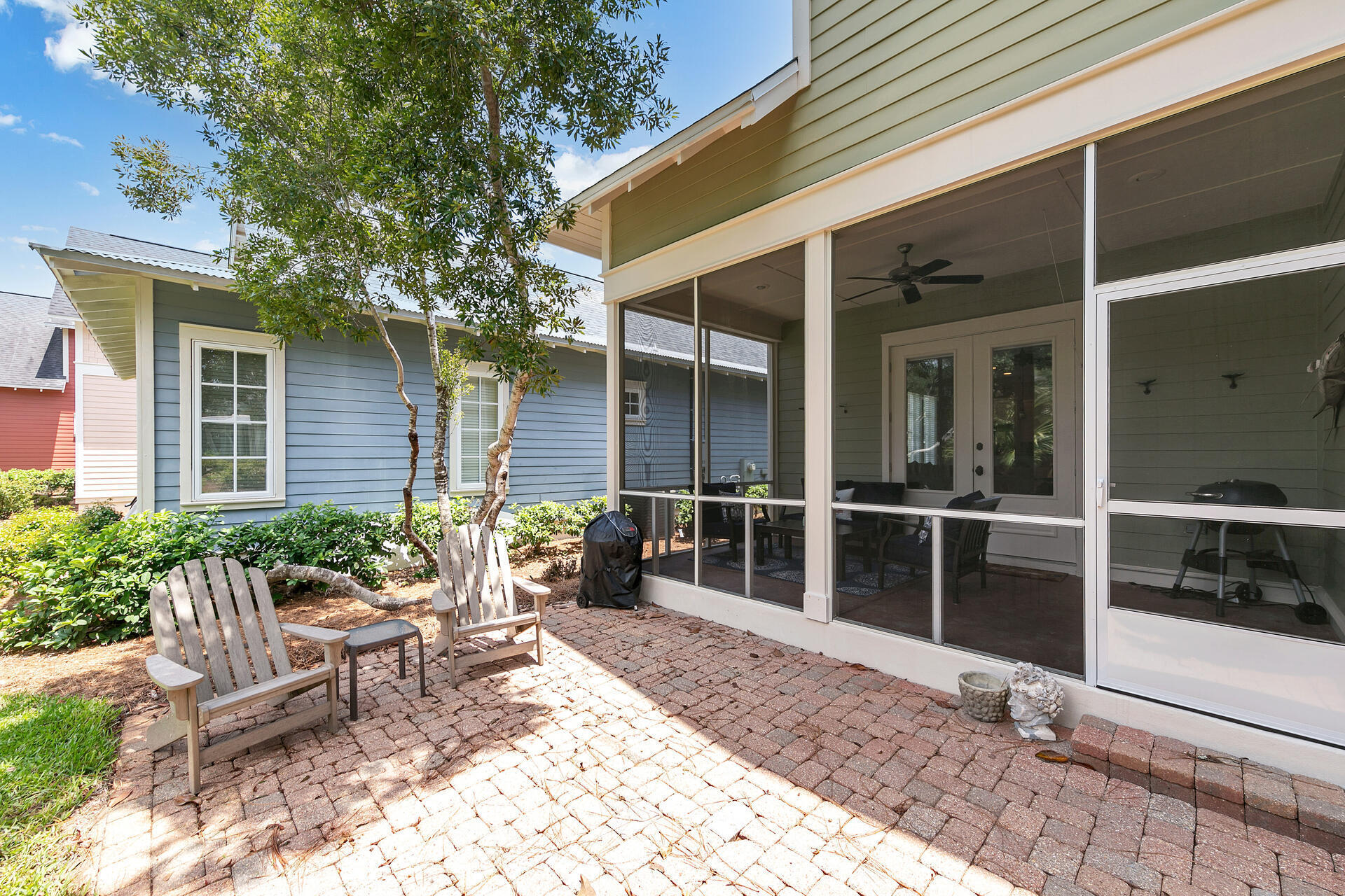 BUNGALOS AT SANDESTIN - Residential