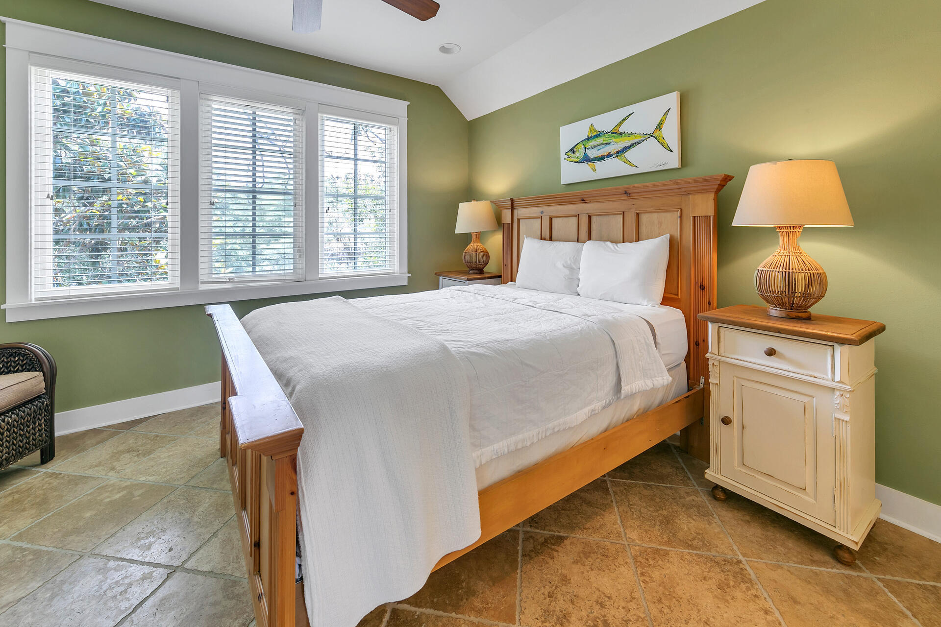 BUNGALOS AT SANDESTIN - Residential