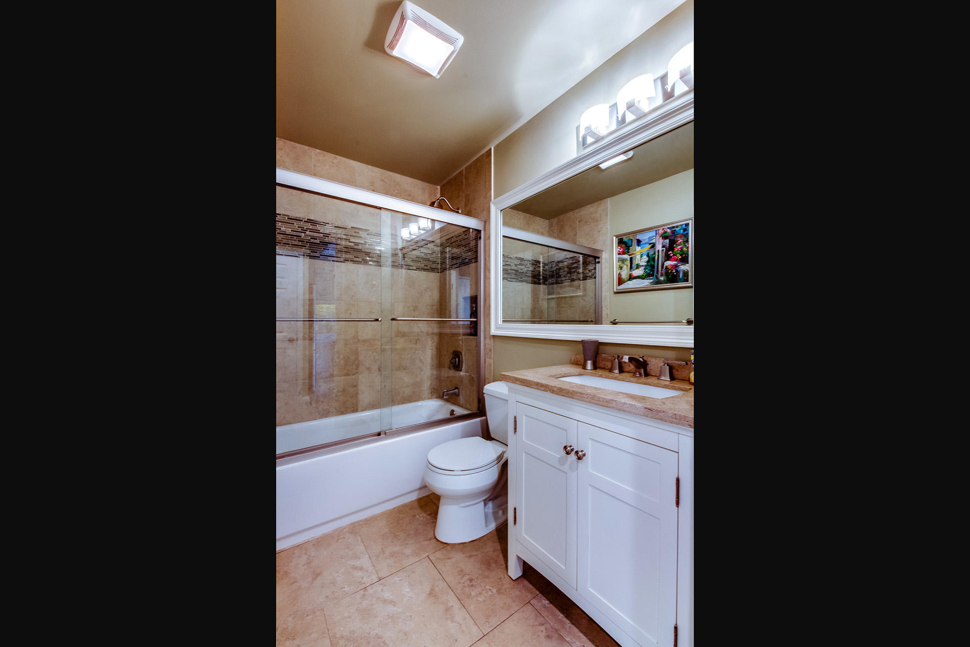 SUN KING TOWERS PH 1 - Residential