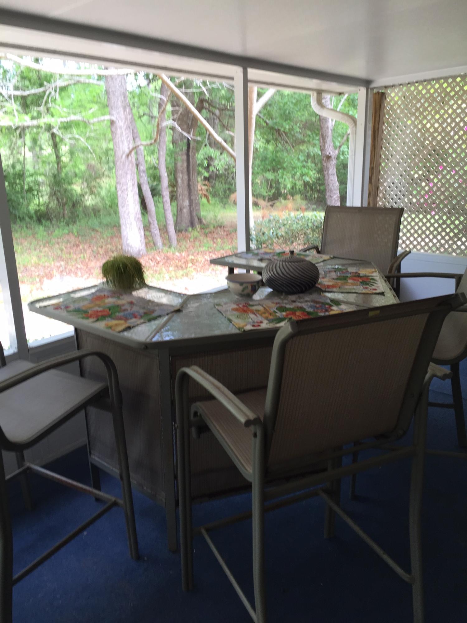 FOXWOOD ESTATES 1 - Residential