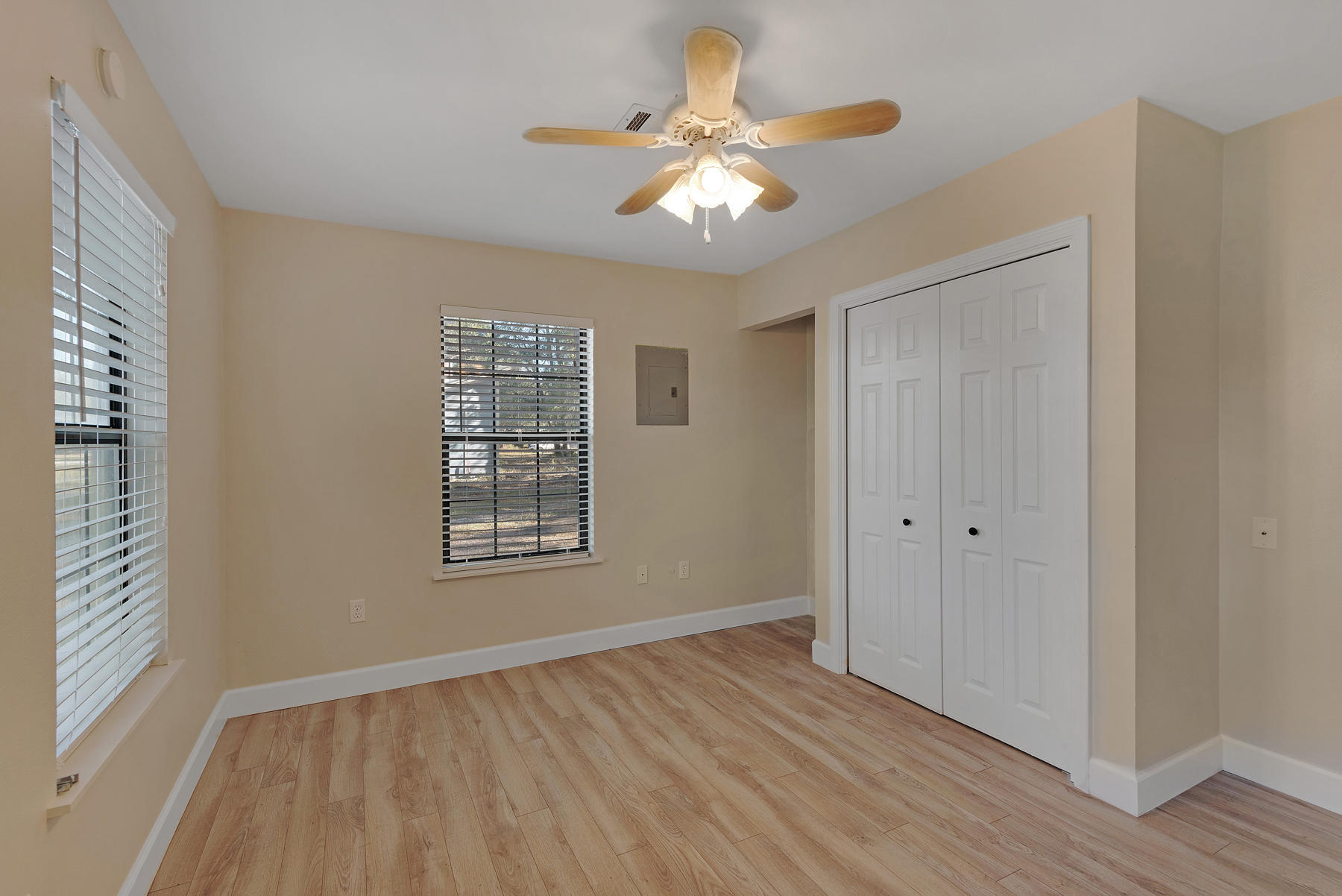 NO RECORDED SUBDIVISION - Residential