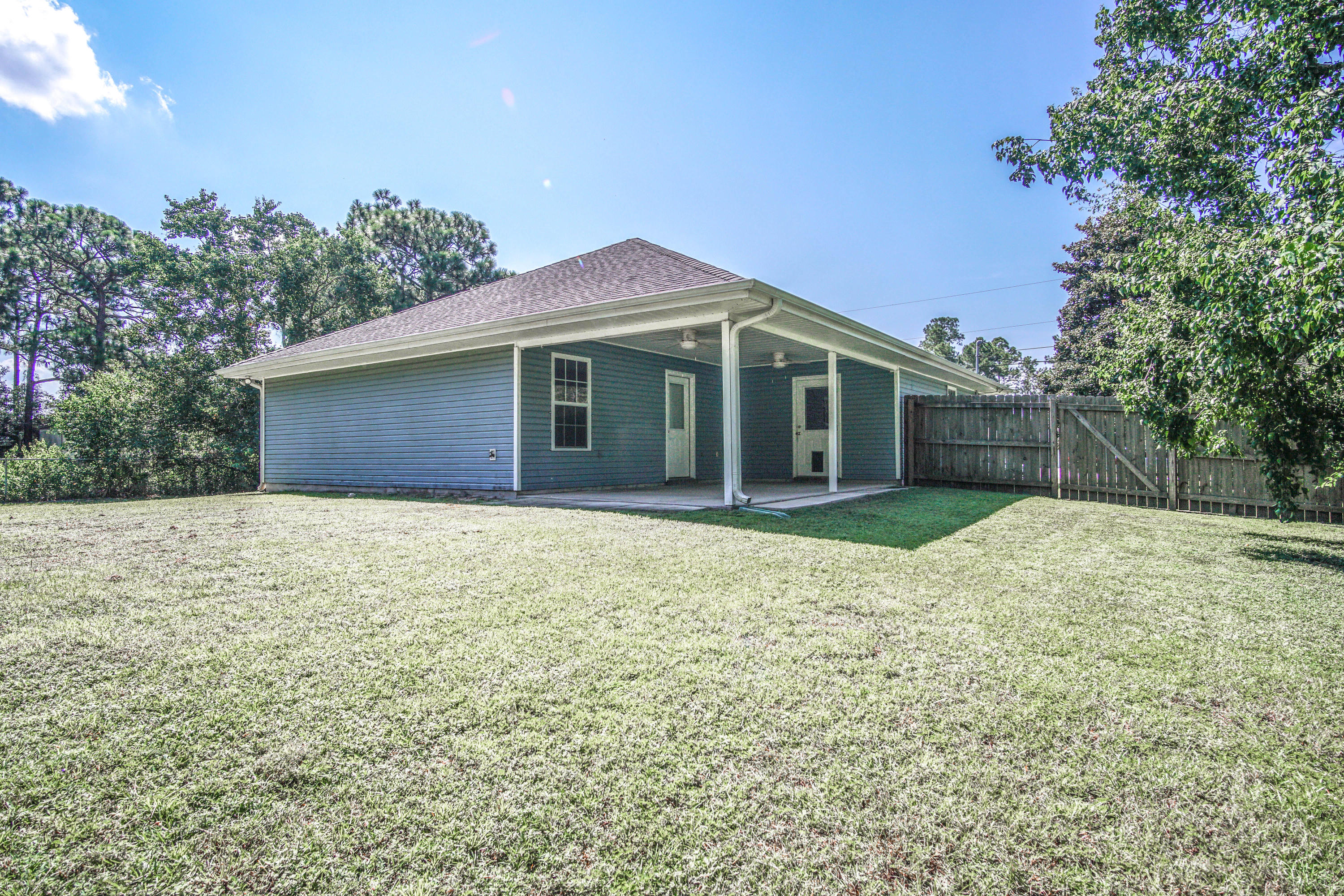 NAVARRE S/D 2ND ADDN - Residential