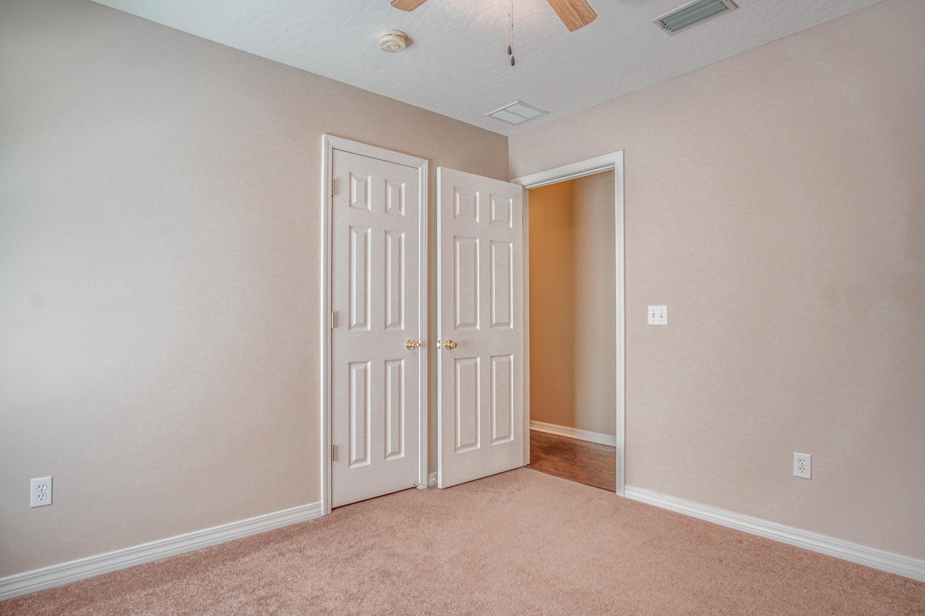 NAVARRE S/D 2ND ADDN - Residential
