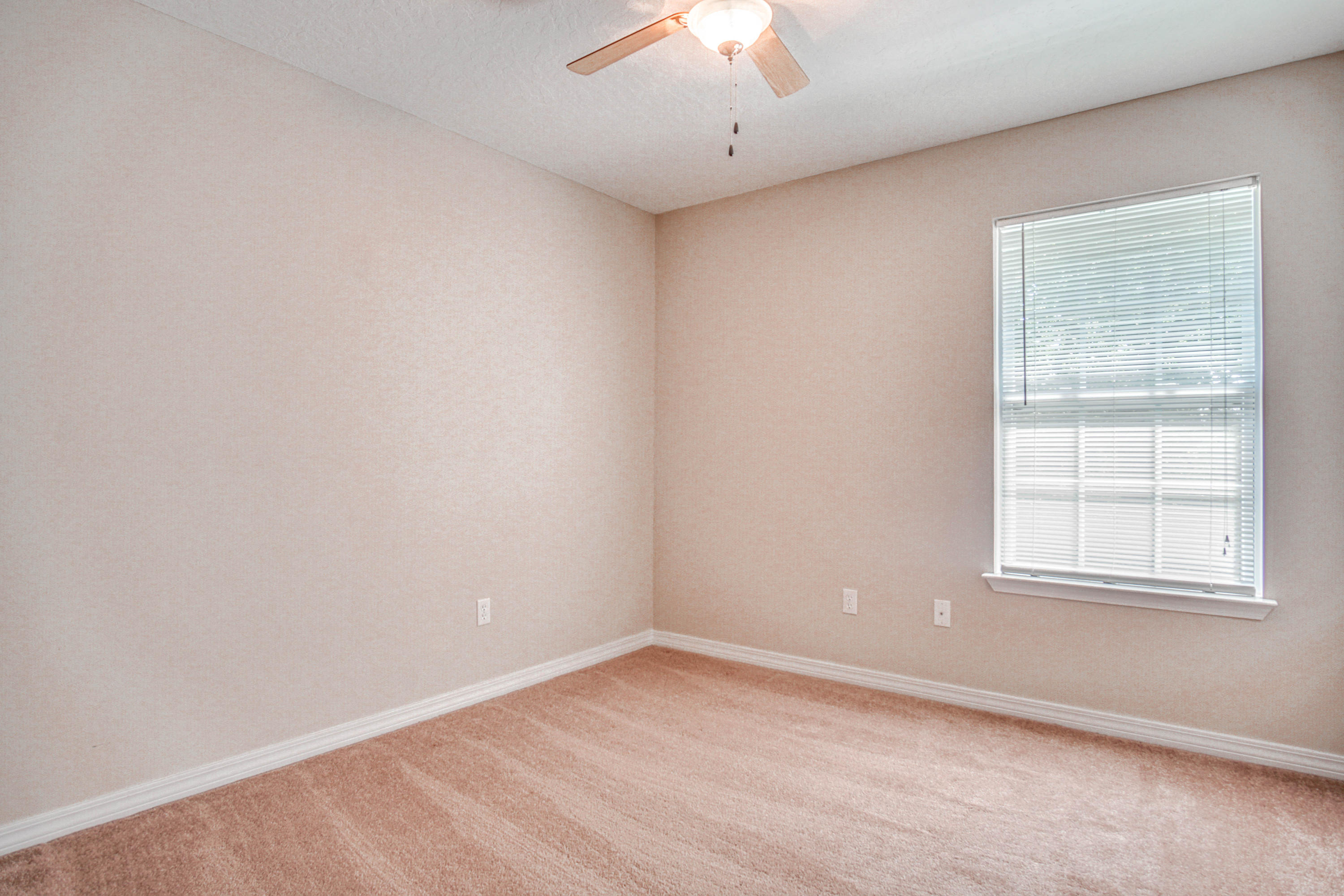 NAVARRE S/D 2ND ADDN - Residential
