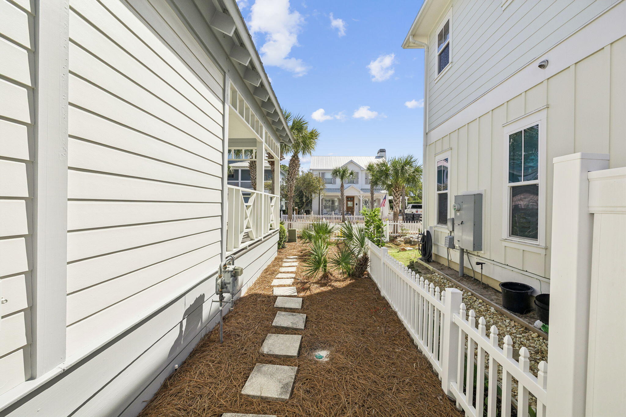 GULF MIST - Residential