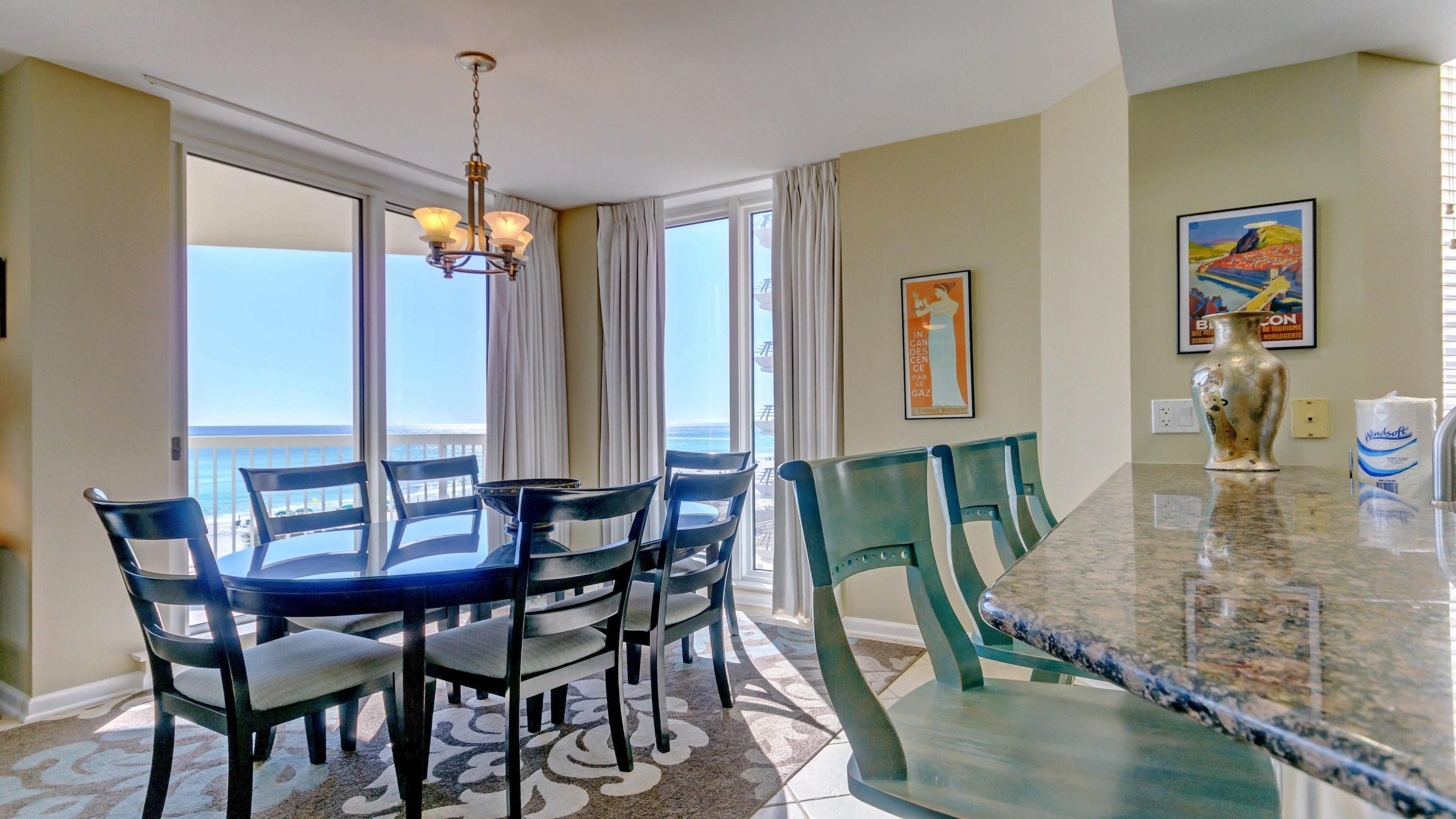 SILVER BEACH TOWERS - Residential