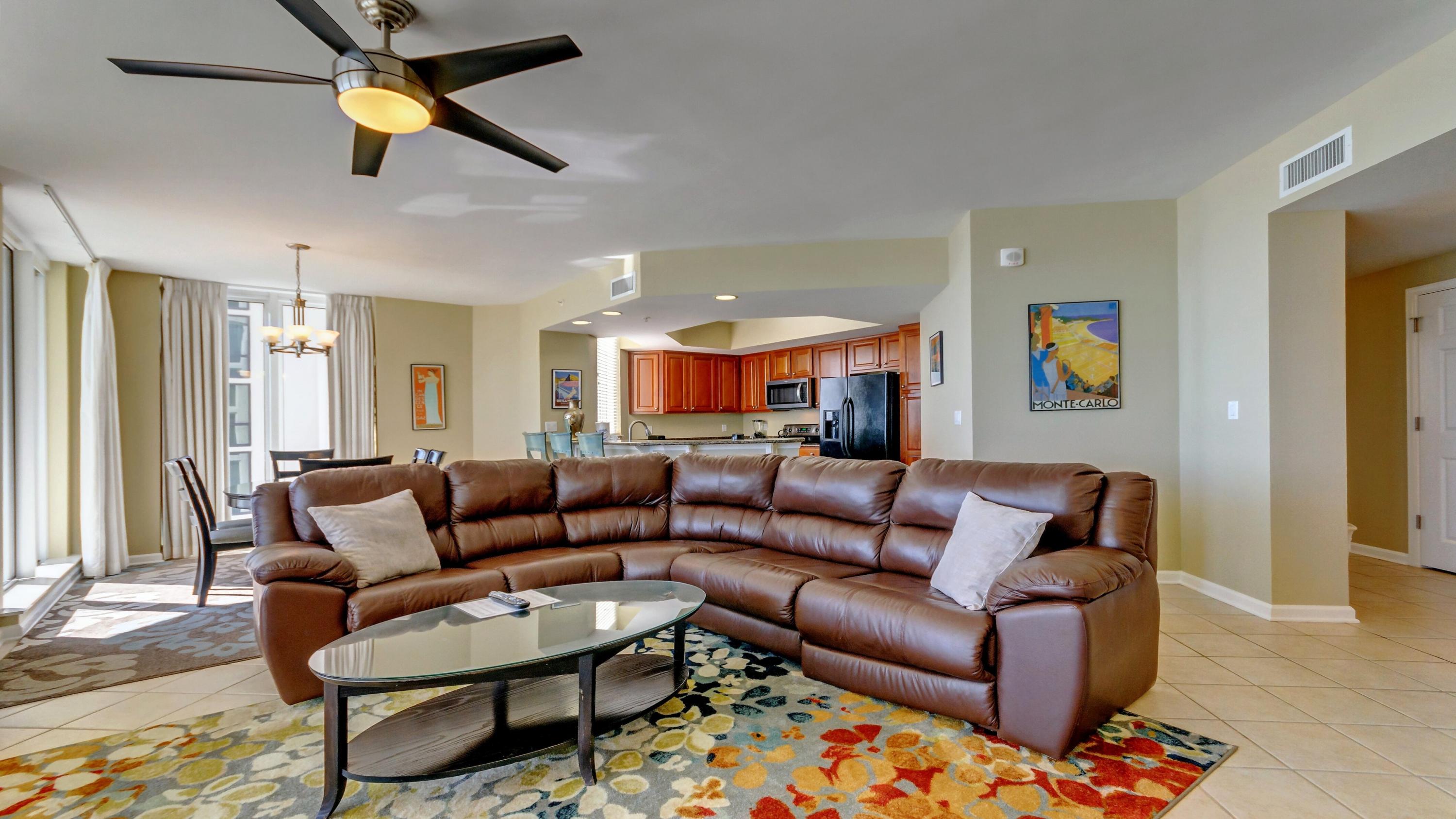 SILVER BEACH TOWERS - Residential