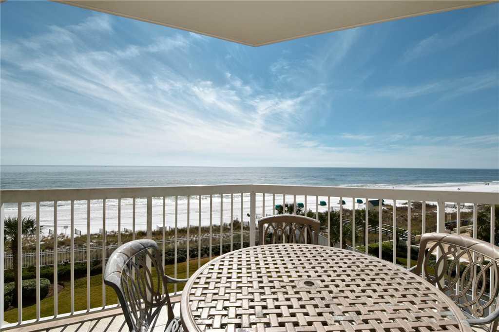 SILVER BEACH TOWERS - Residential