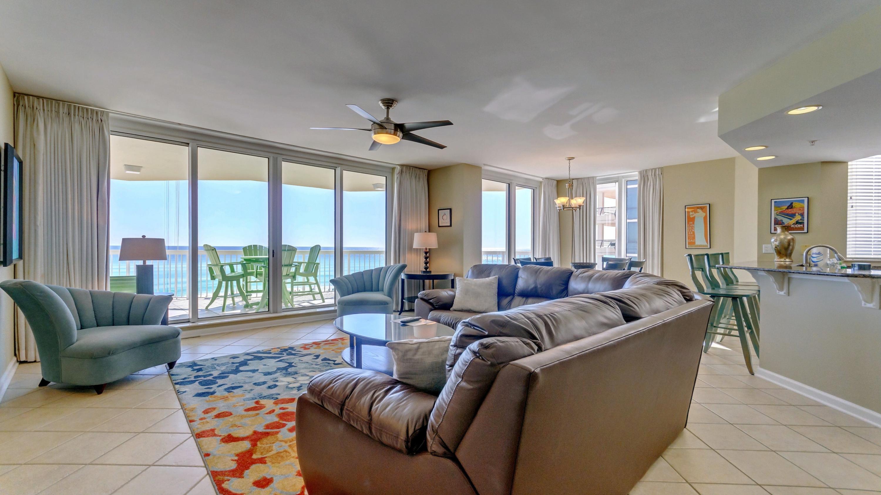 SILVER BEACH TOWERS - Residential