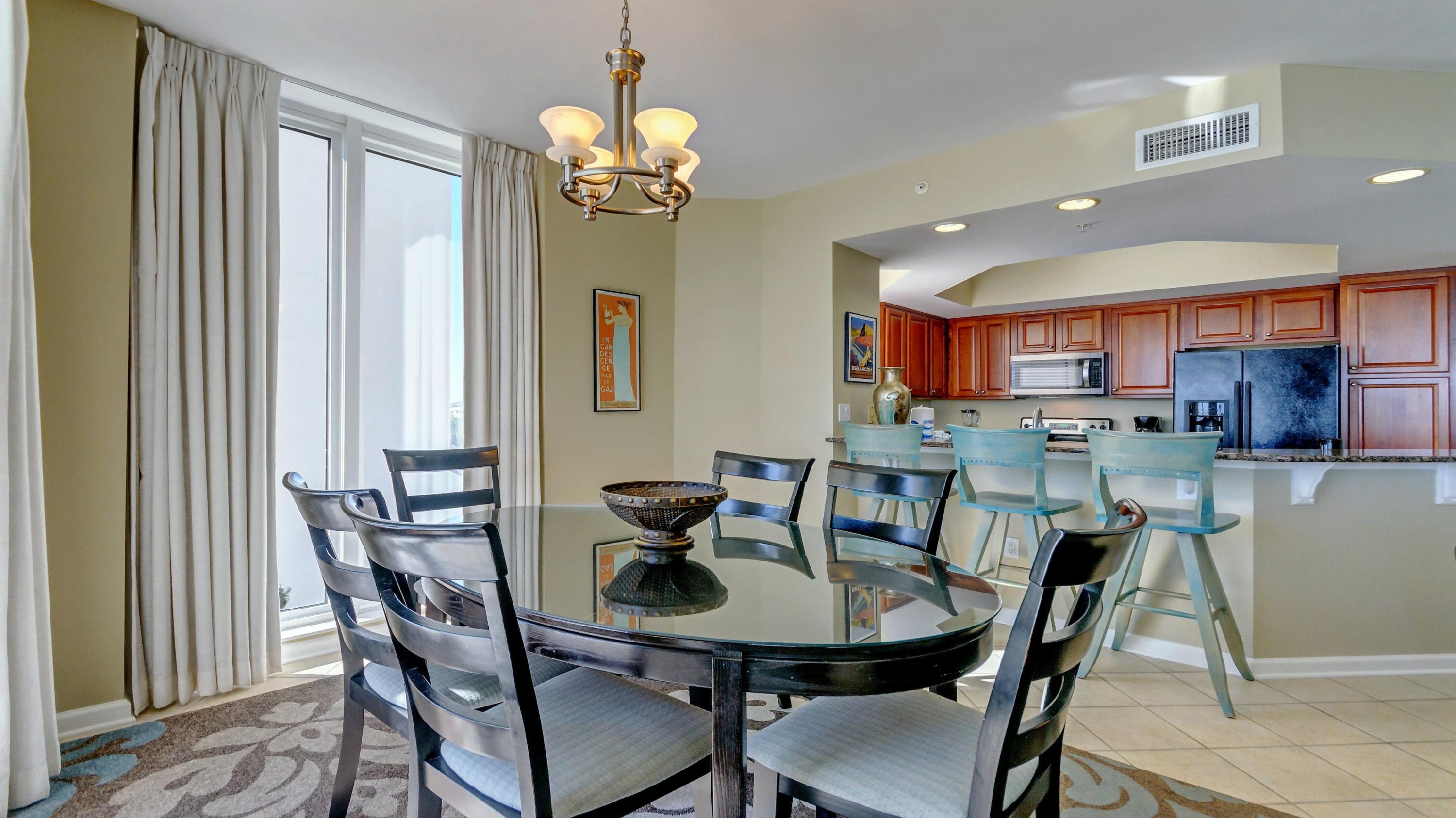 SILVER BEACH TOWERS - Residential