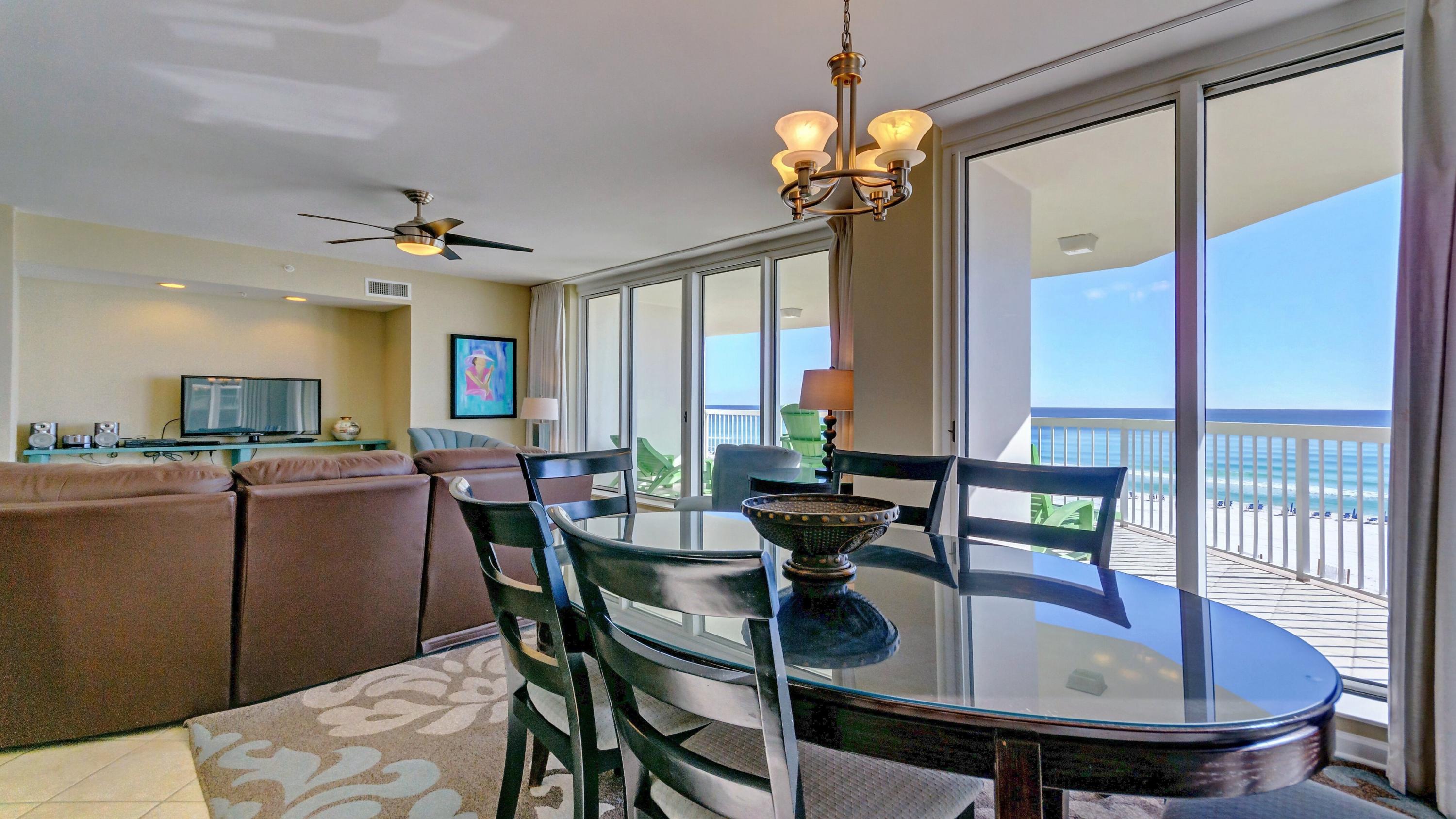 SILVER BEACH TOWERS - Residential