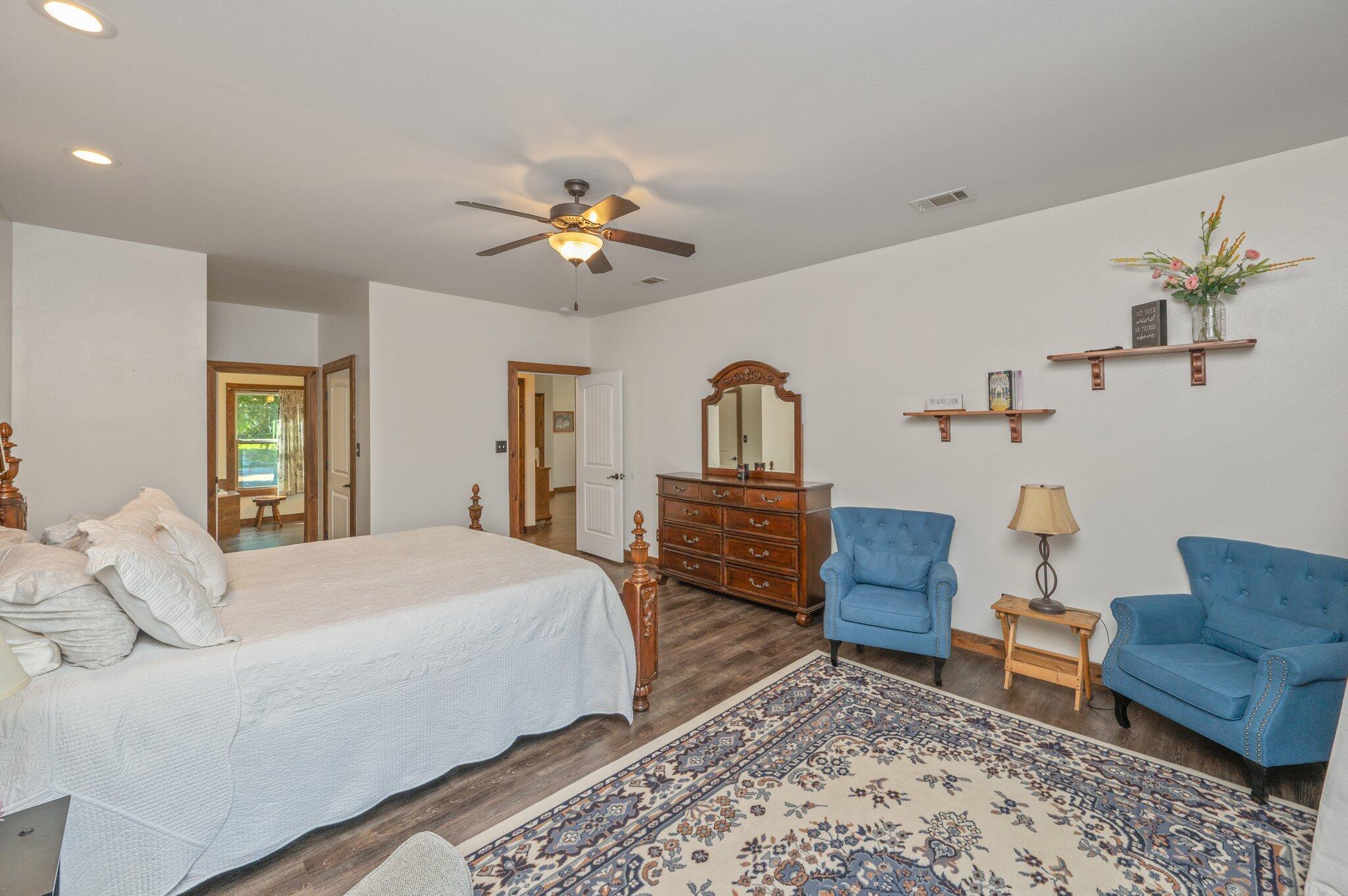 HIDDEN SPRINGS - Residential