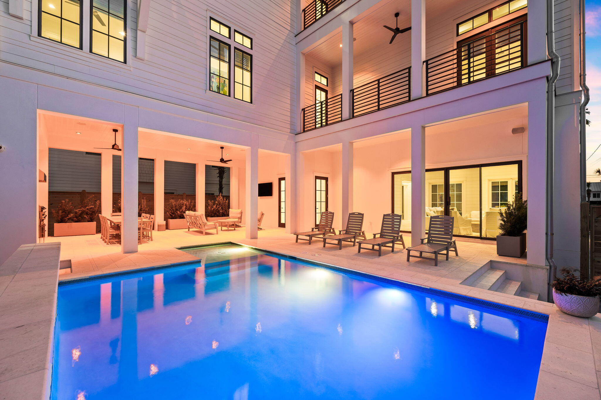 8103 E County Highway 30A