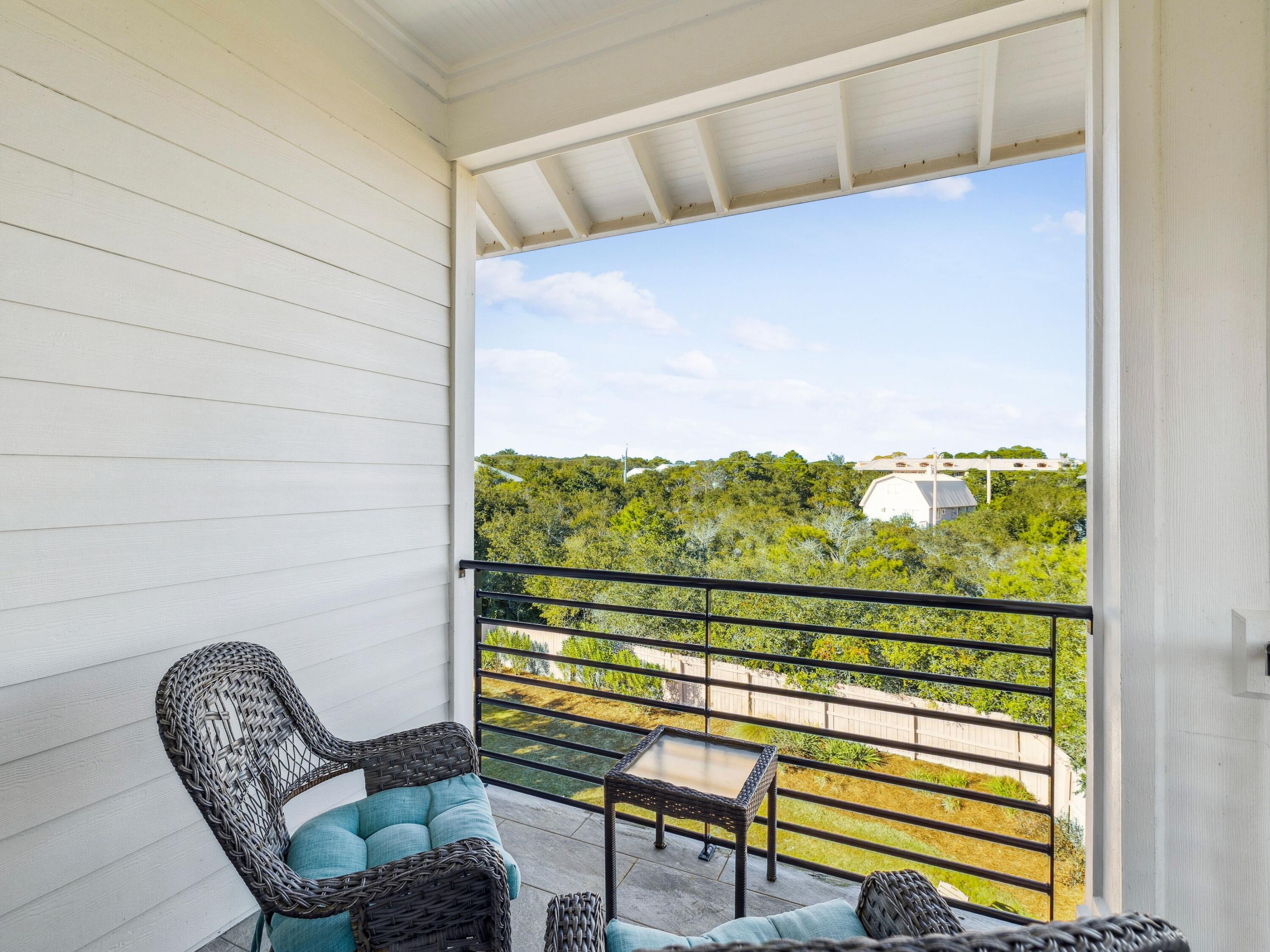 BLUE MOUNTAIN BEACH - Residential