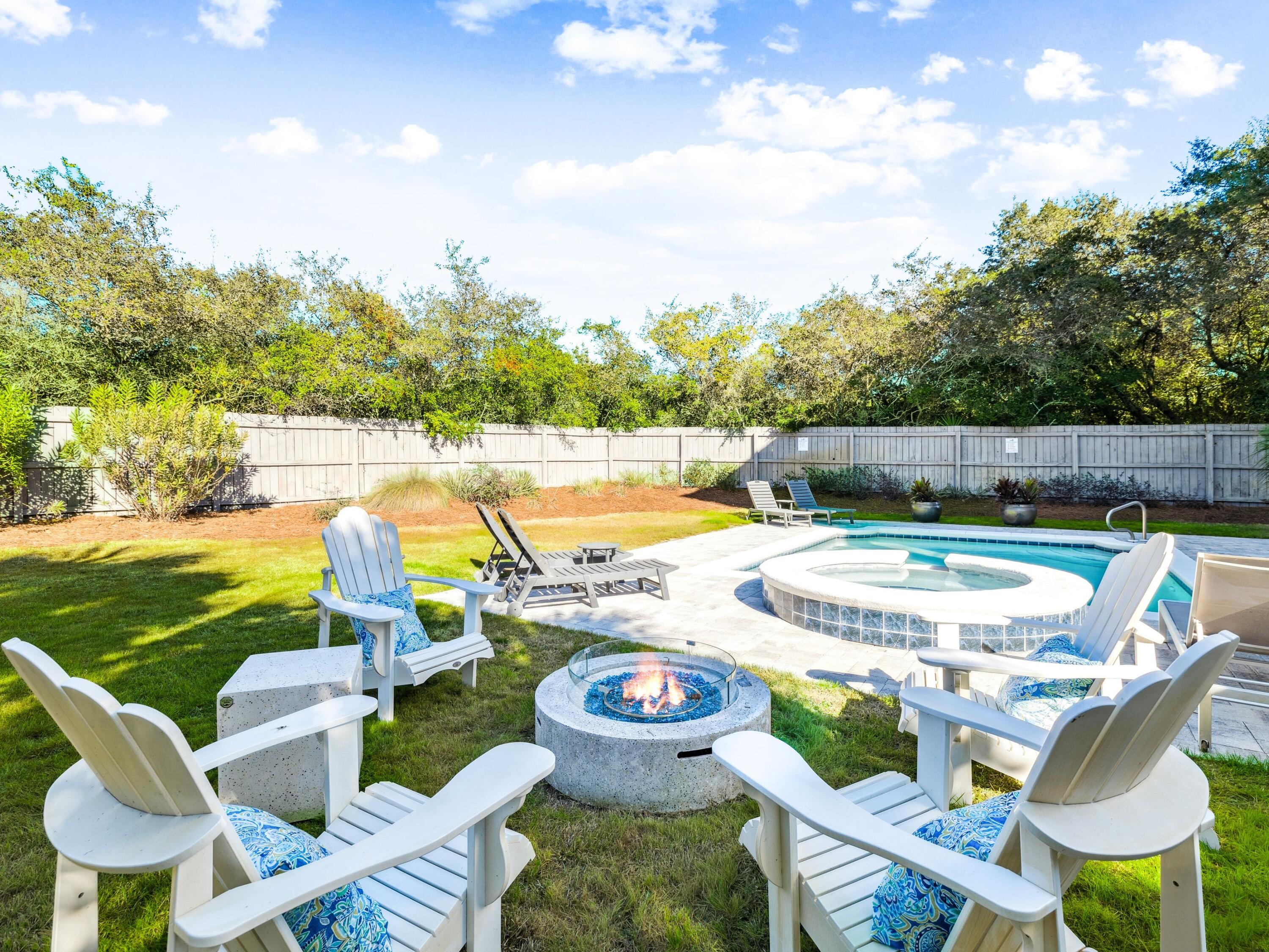 BLUE MOUNTAIN BEACH - Residential