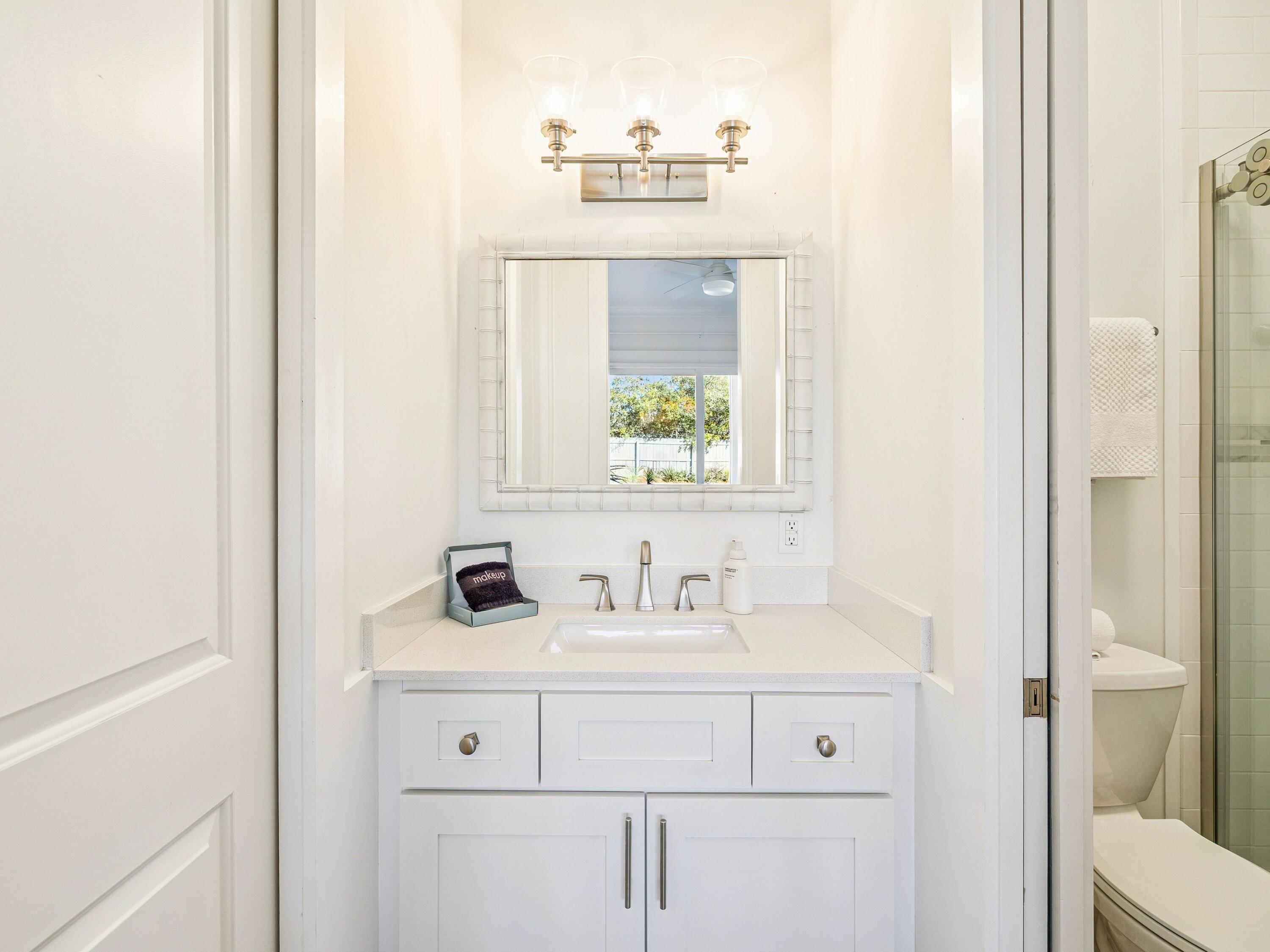 BLUE MOUNTAIN BEACH - Residential