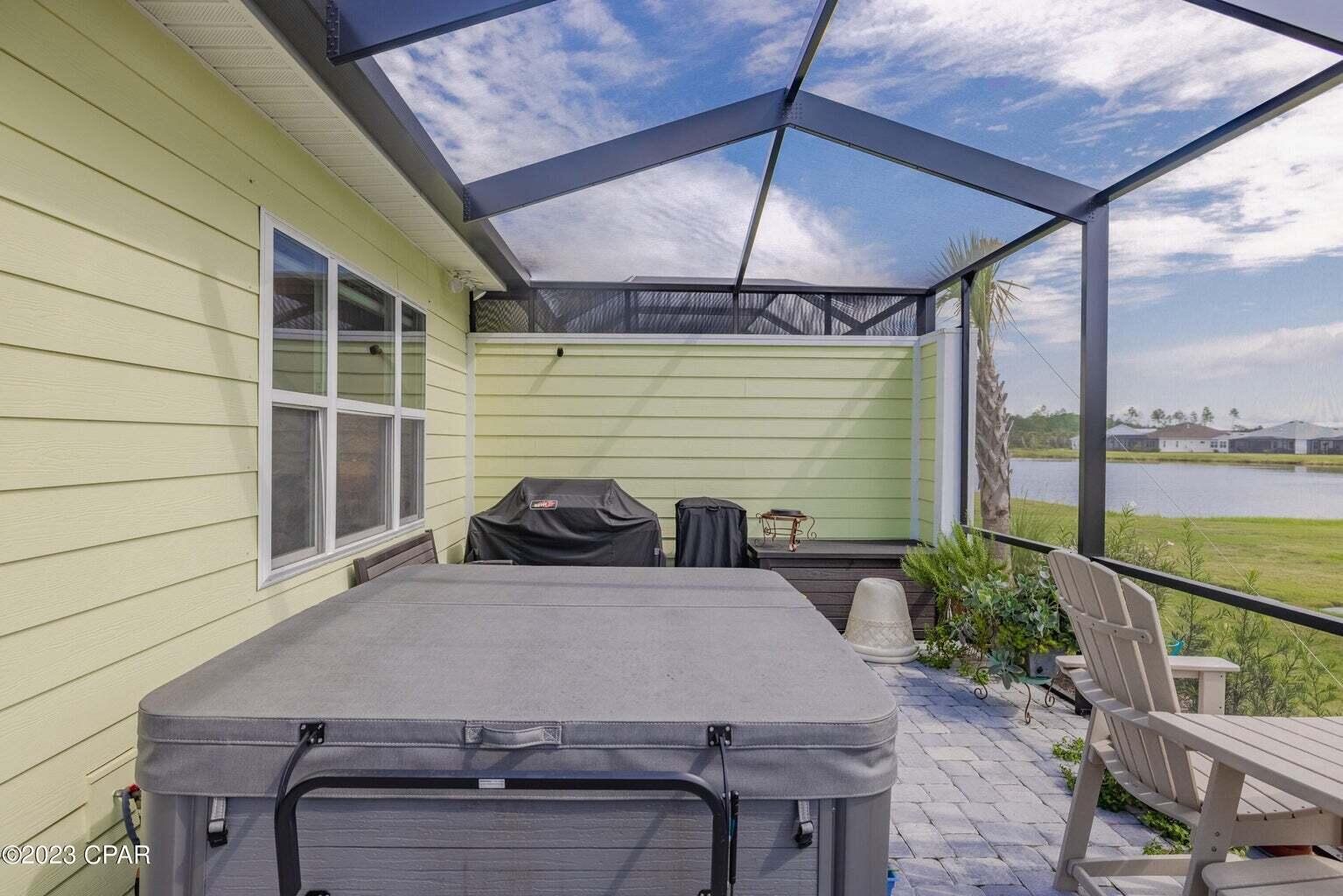 Latitude Margaritaville - Residential