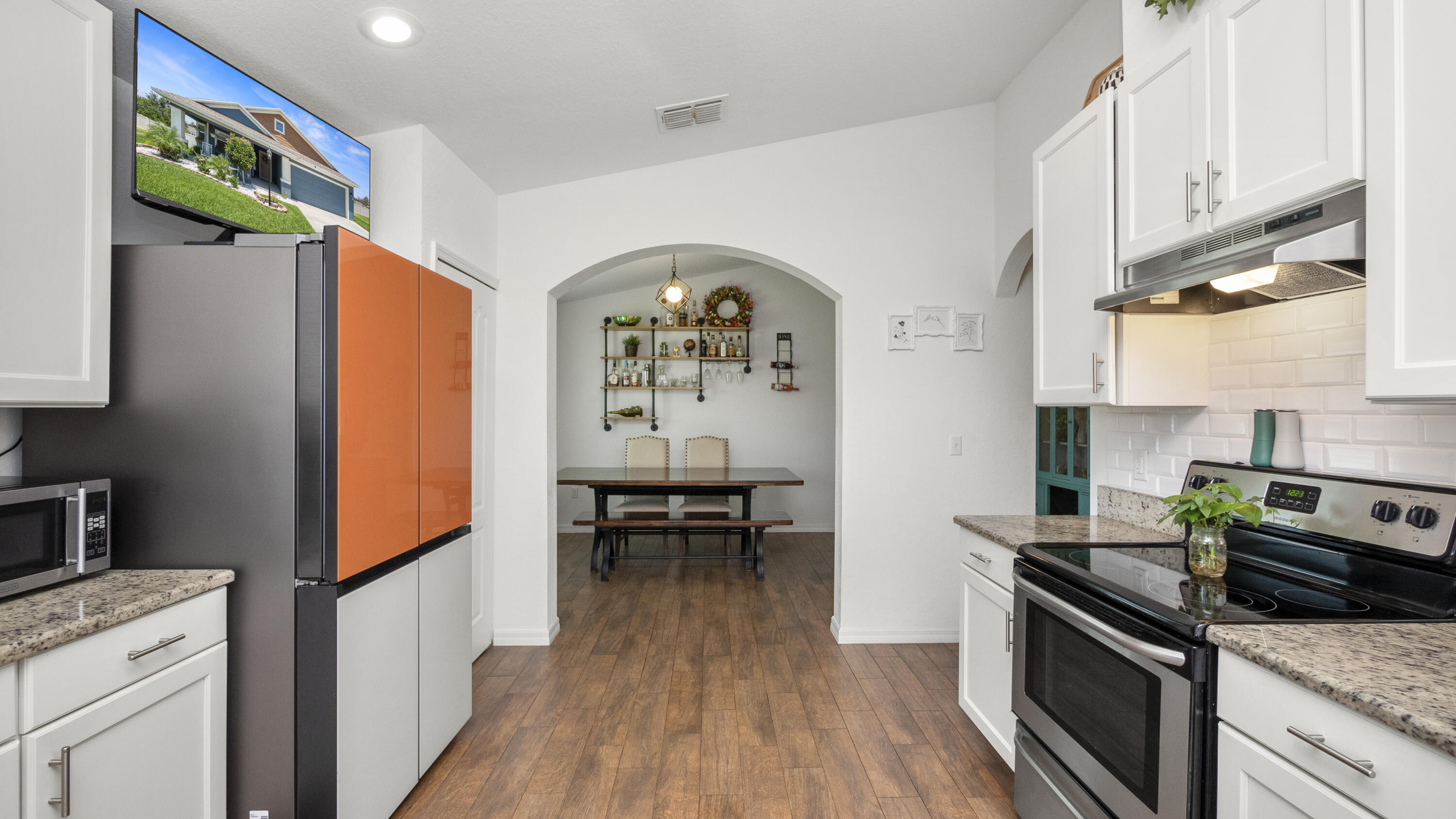 HALLAM PRESERVE WEST ''I'' PHASE TWO - Residential