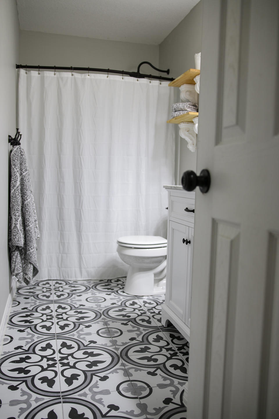 JUNIPER CREEK ESTATES - Residential Lease