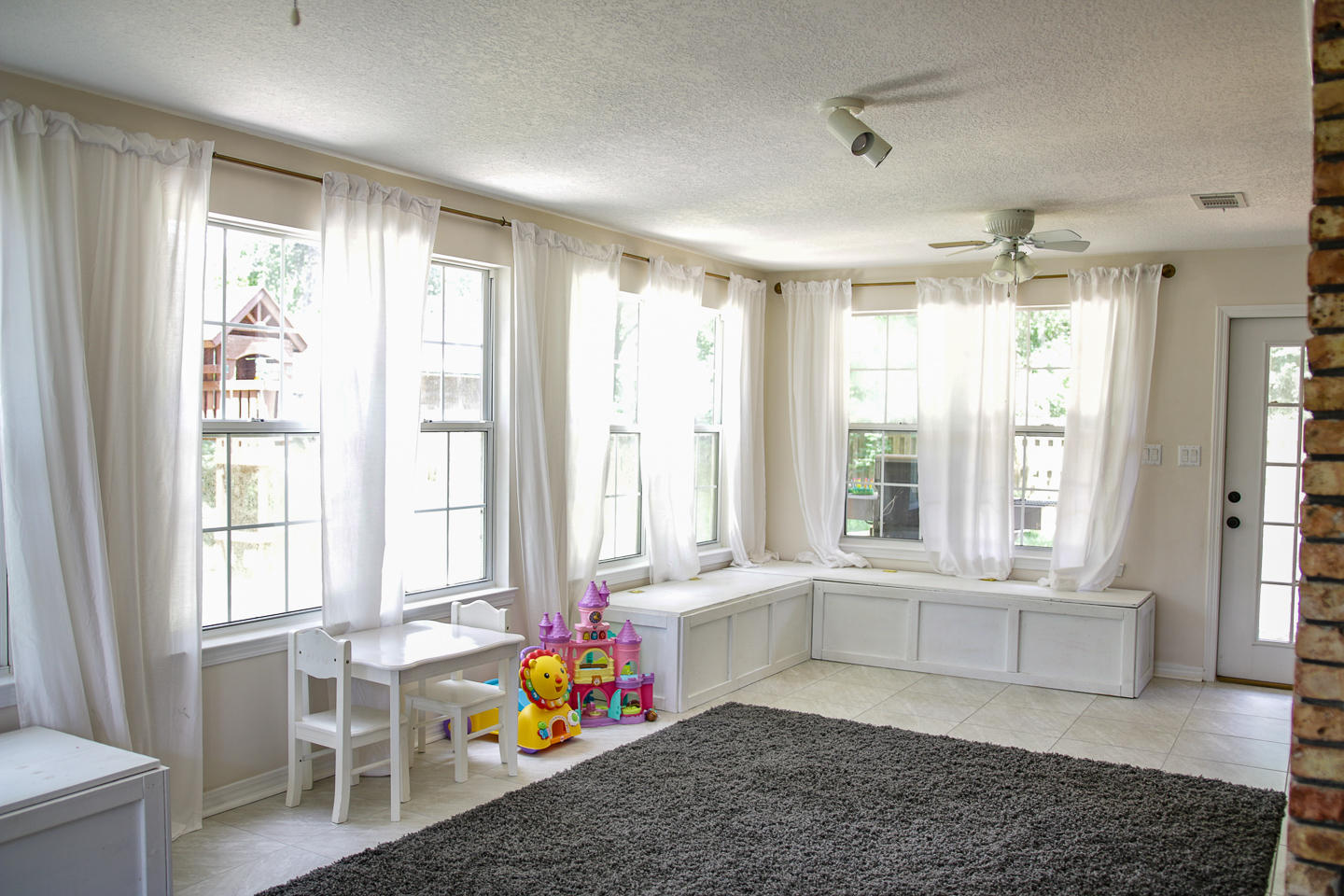 JUNIPER CREEK ESTATES - Residential Lease