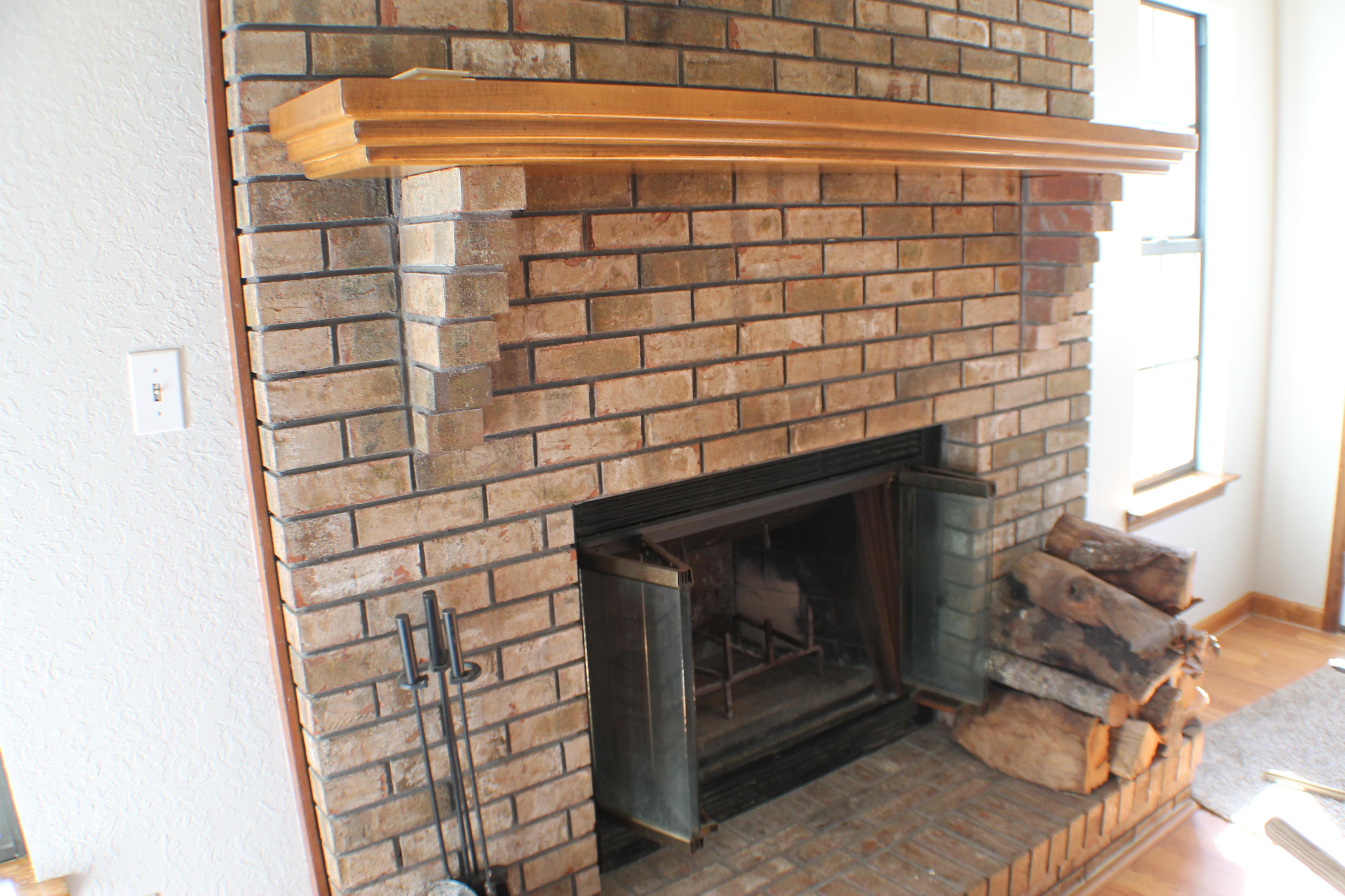 COUNTRYVIEW ESTATES 1ST ADDN - Residential Lease