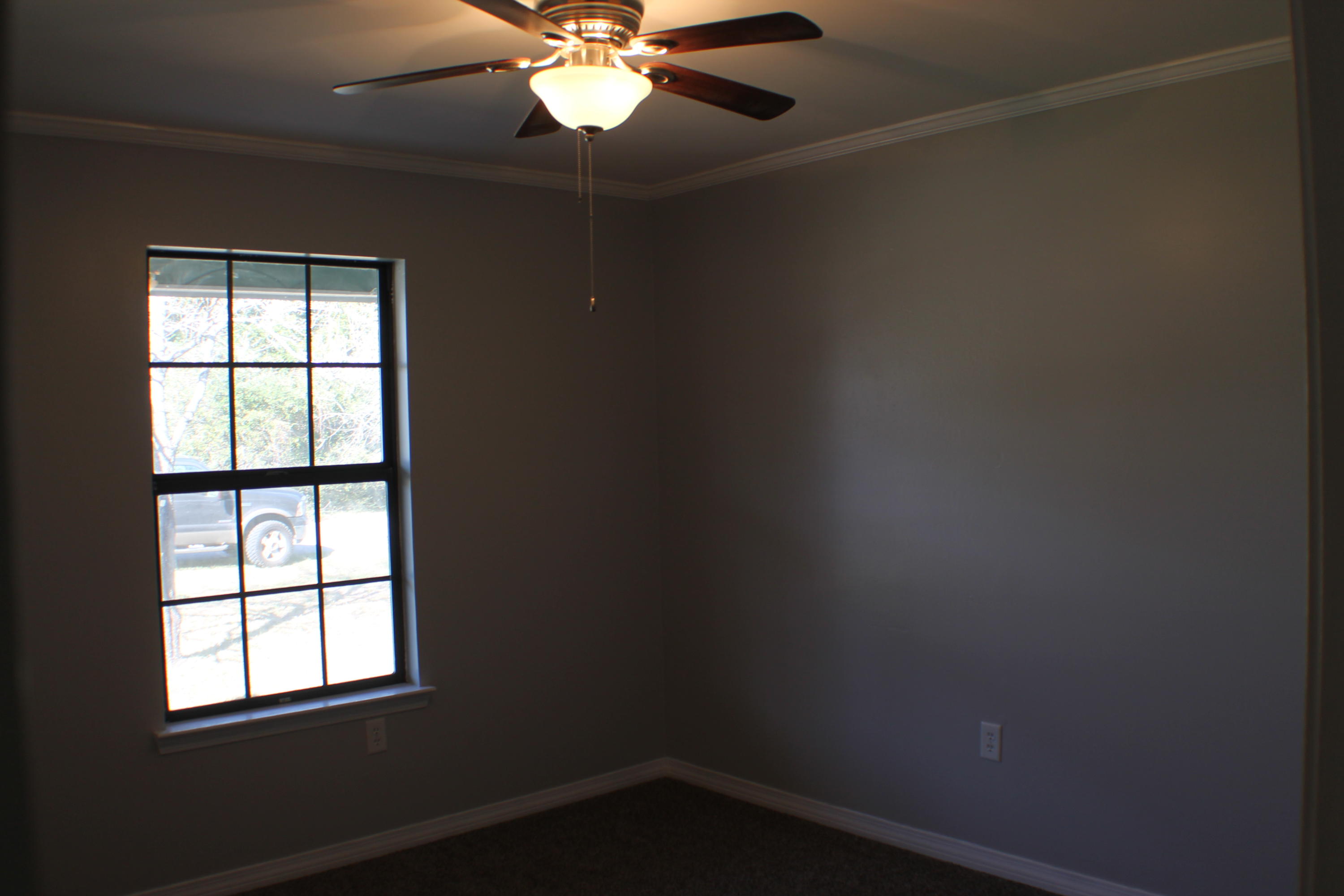 COUNTRYVIEW ESTATES 1ST ADDN - Residential Lease