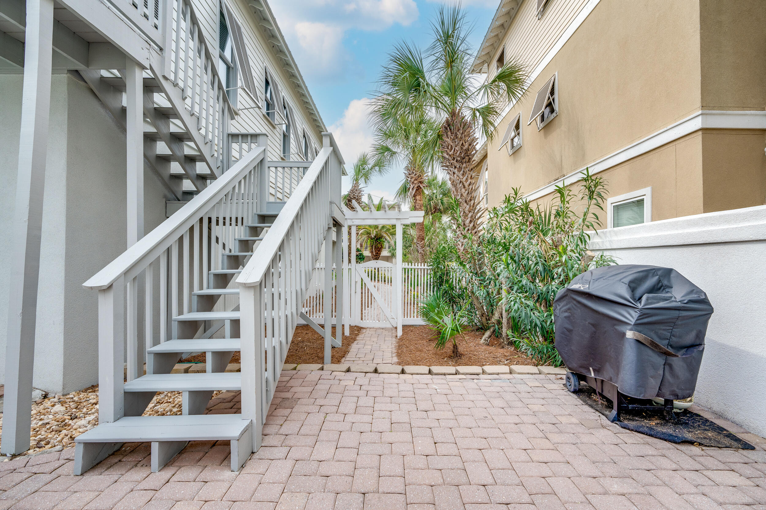 DESTIN POINTE - Residential