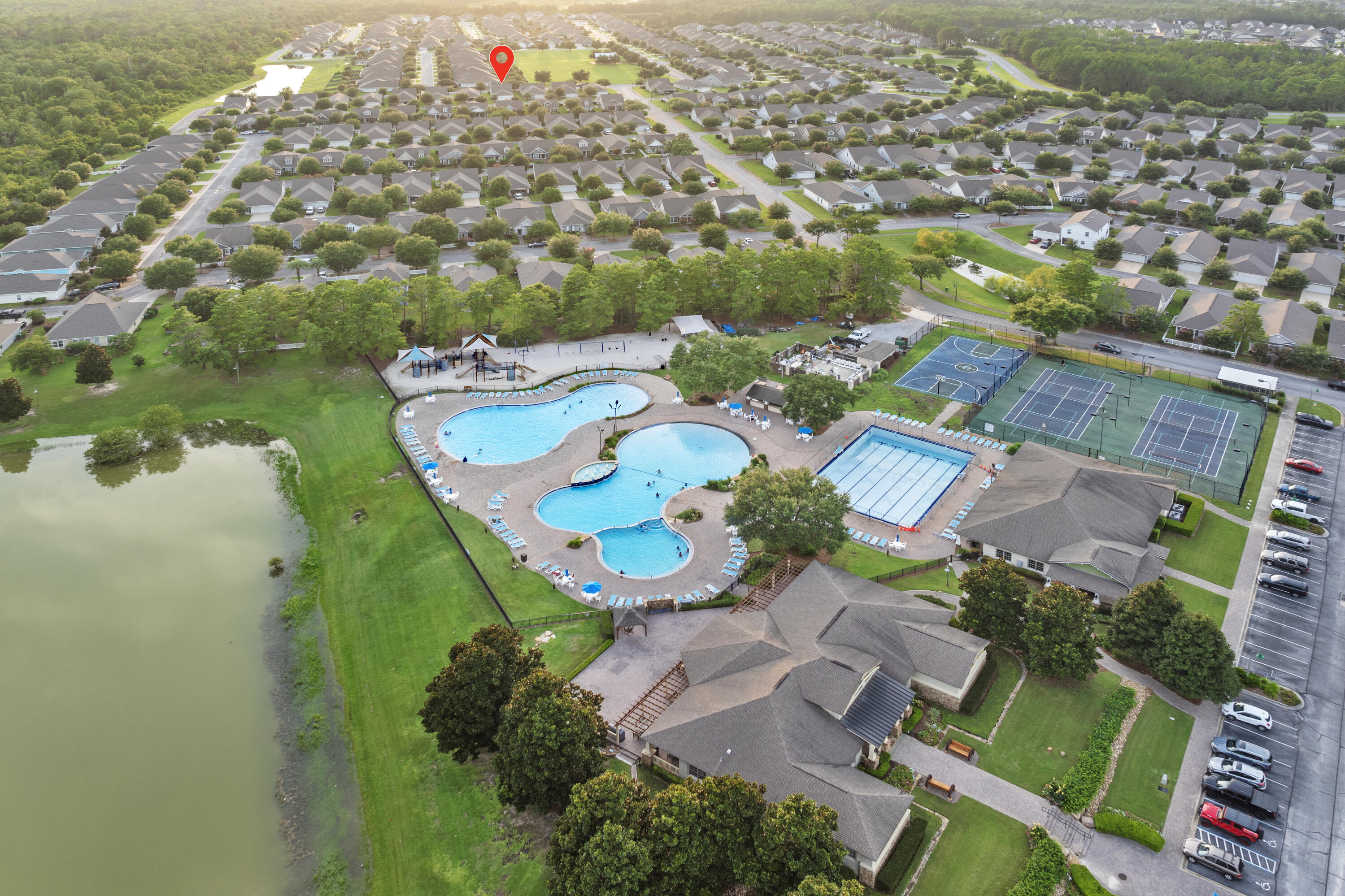 HAMMOCK BAY - Residential