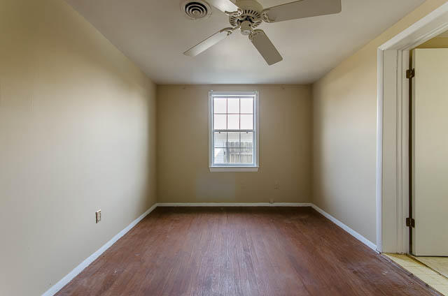 OAKLAND ADD AMENDED MAP LOT 16 BLK 33 - Residential