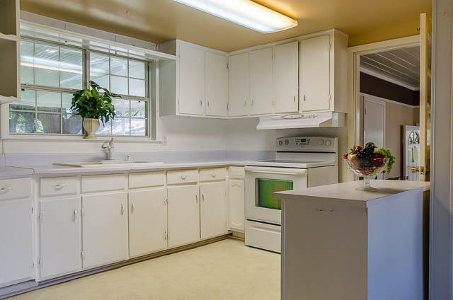 OAKLAND ADD AMENDED MAP LOT 16 BLK 33 - Residential