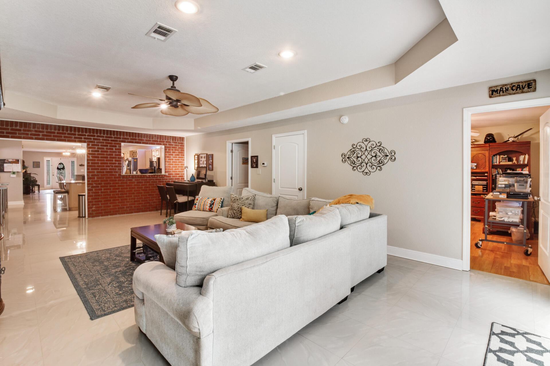 TOWER ACRES - Residential