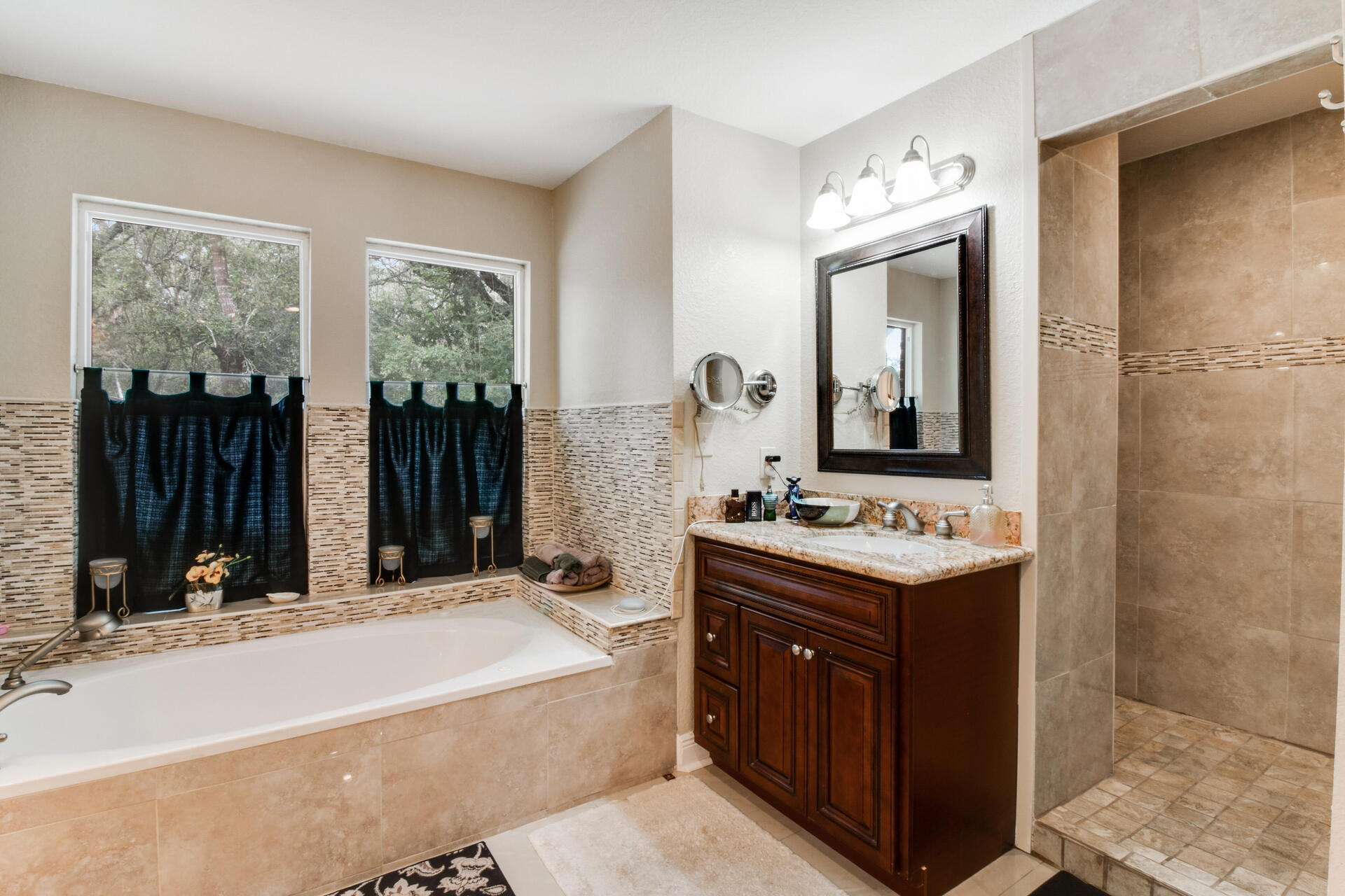 TOWER ACRES - Residential