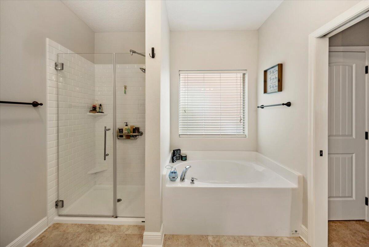 SOUNDSIDE MOORINGS - Residential