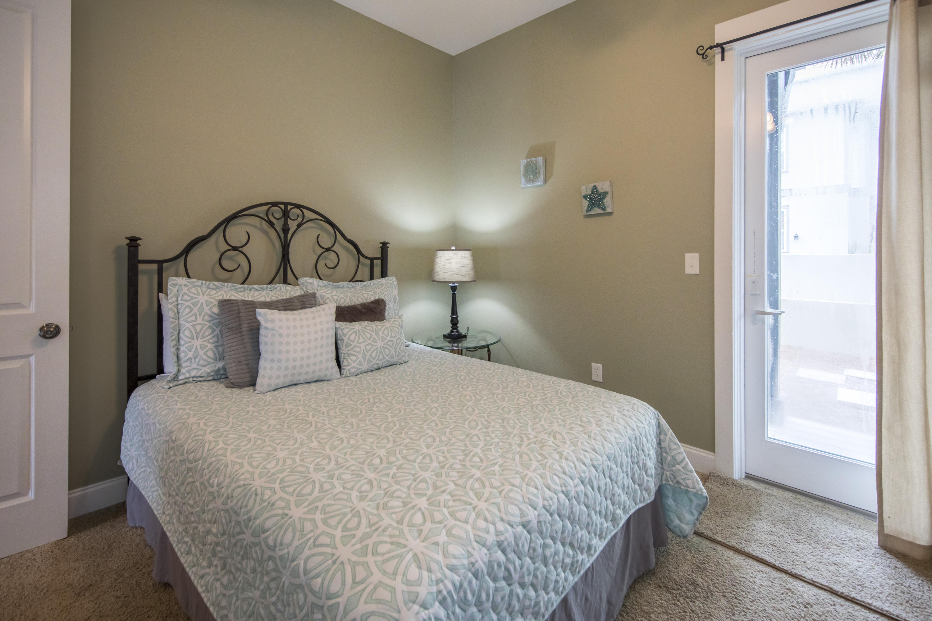 WATERS EDGE - Residential