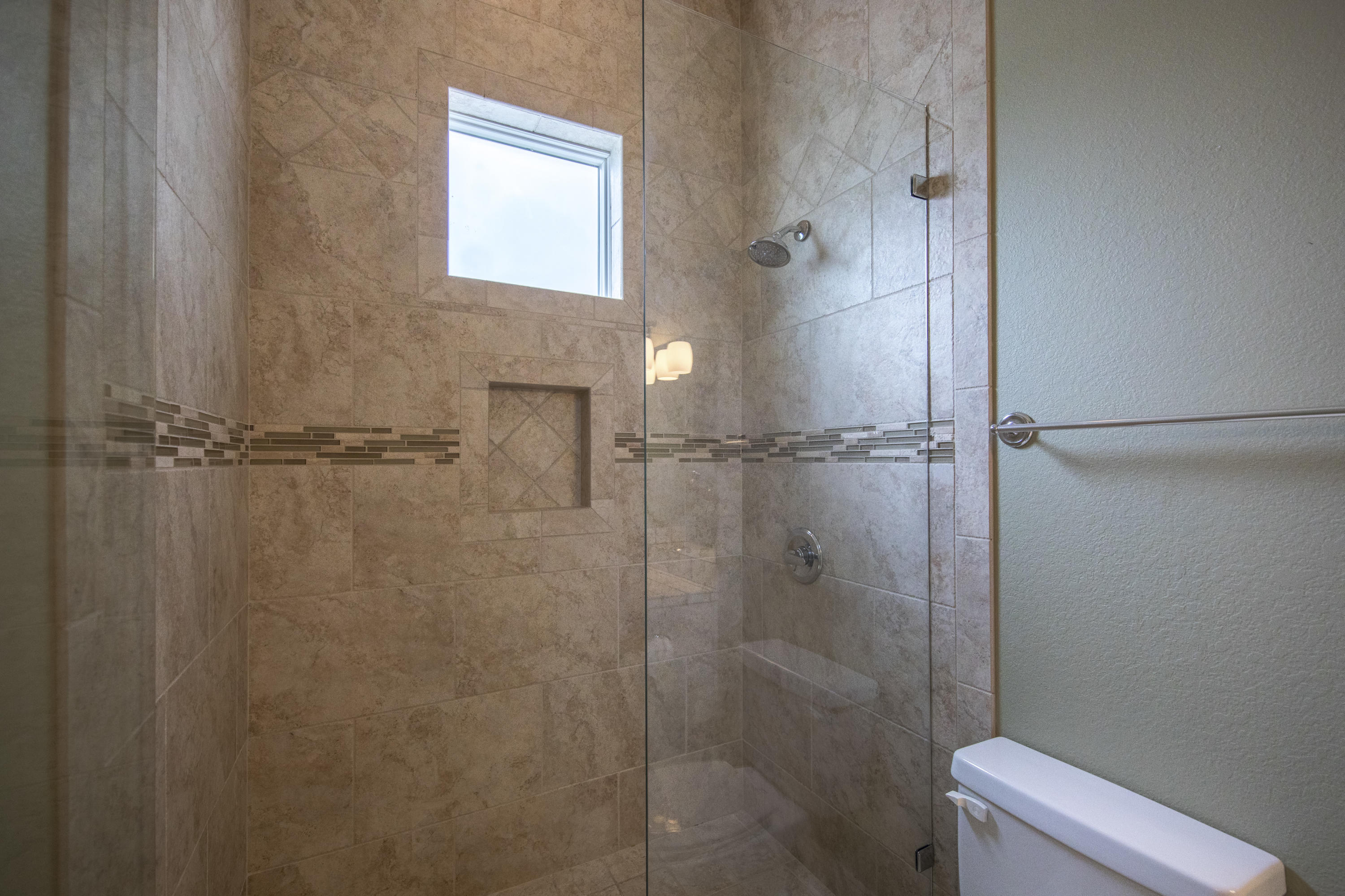 WATERS EDGE - Residential