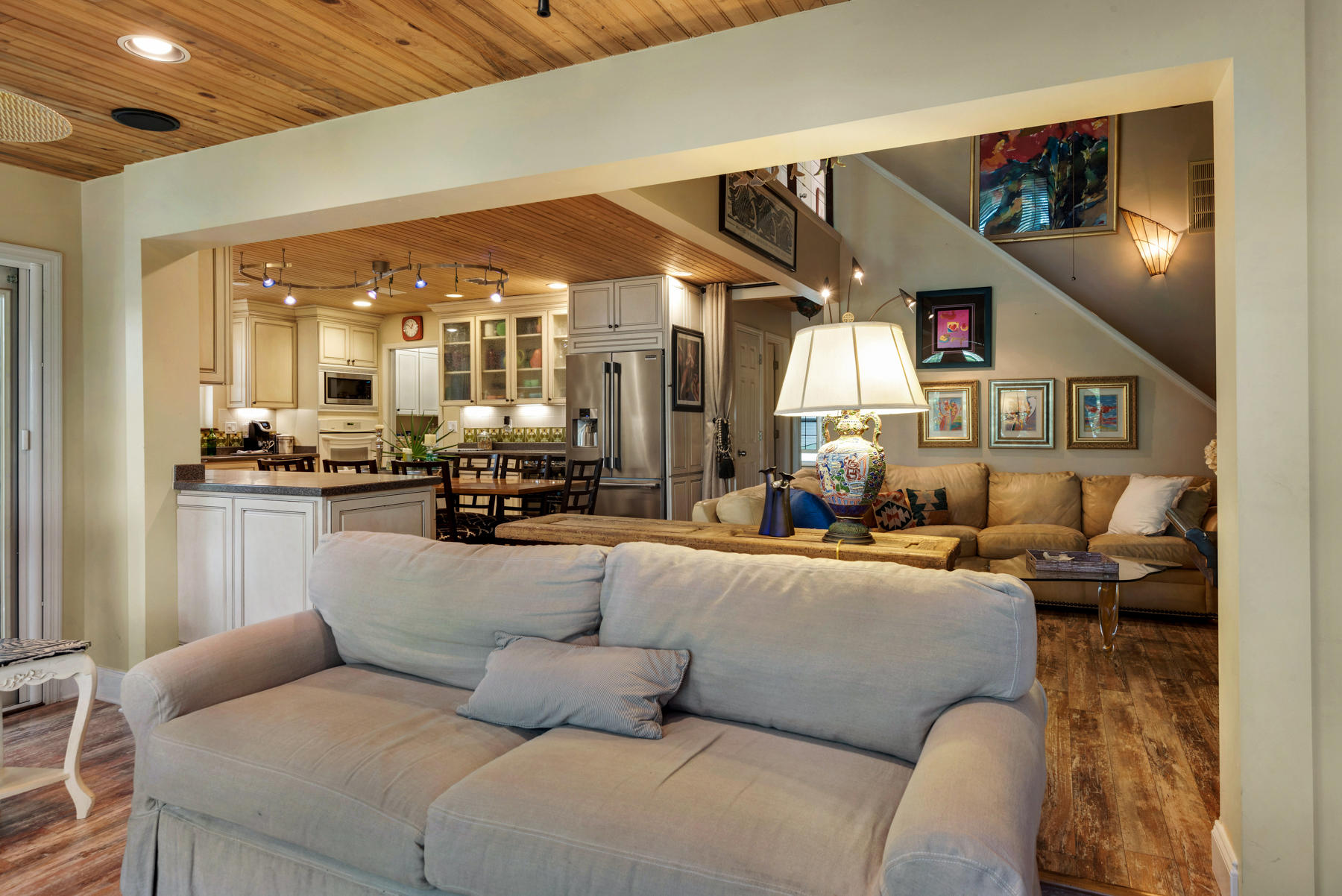 EASTERN LAKE S/D - Residential