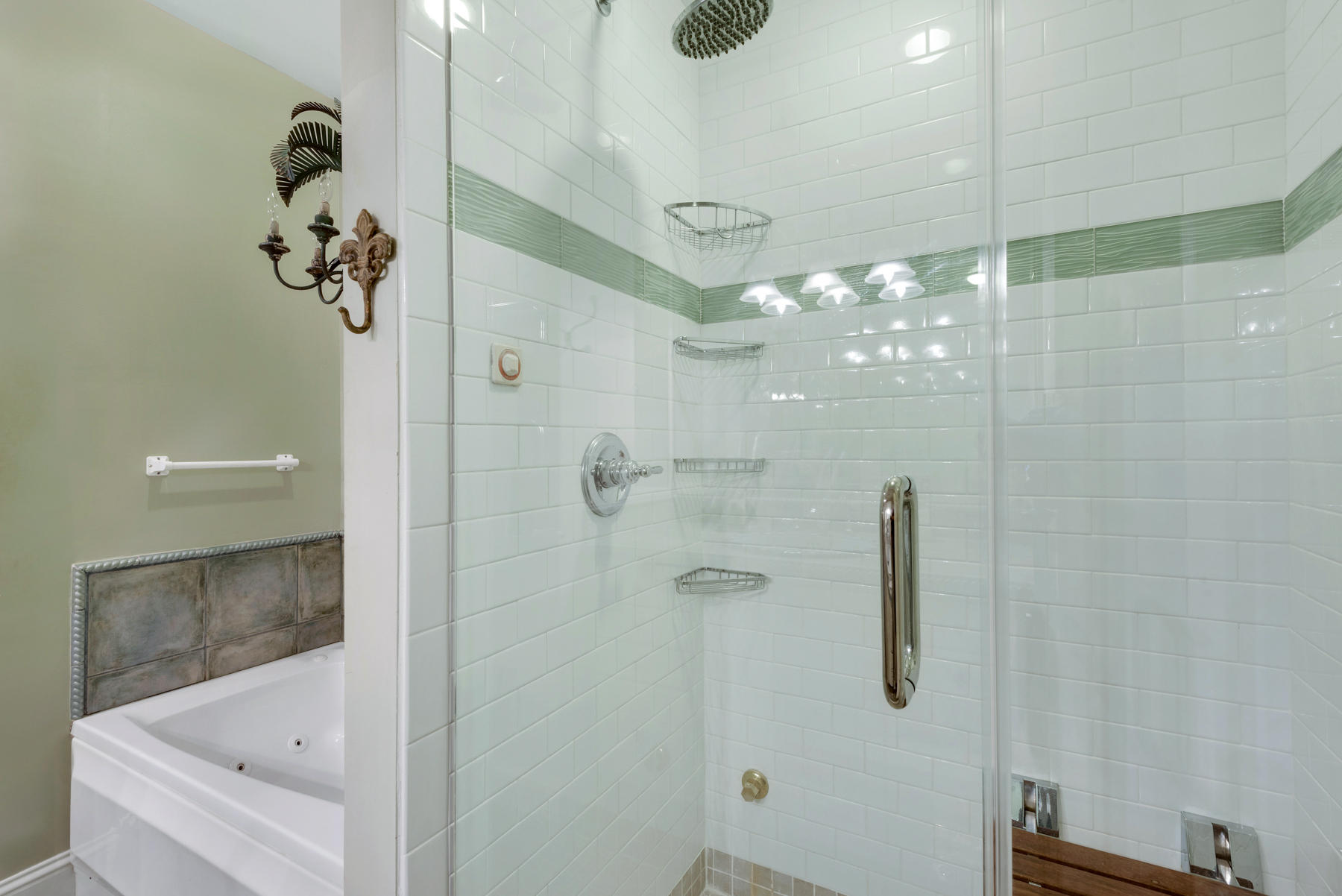 EASTERN LAKE S/D - Residential