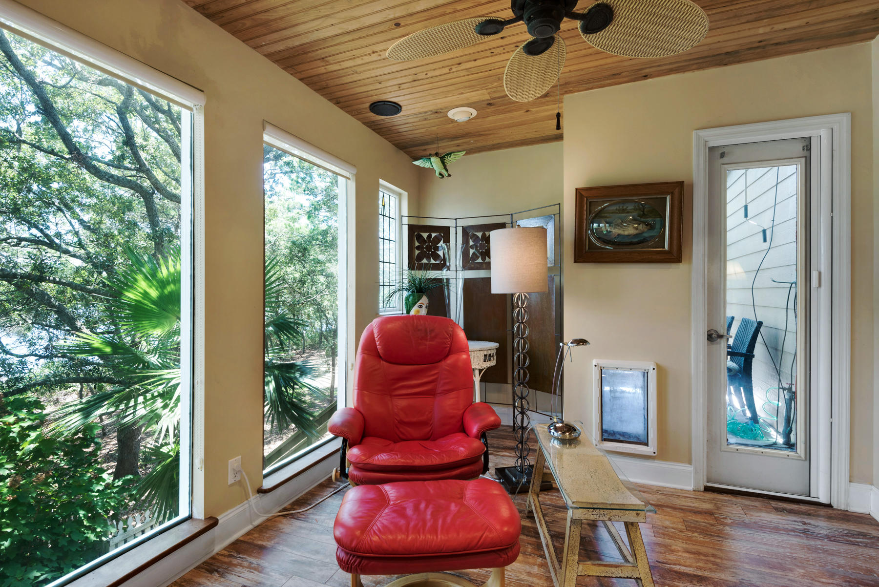 EASTERN LAKE S/D - Residential