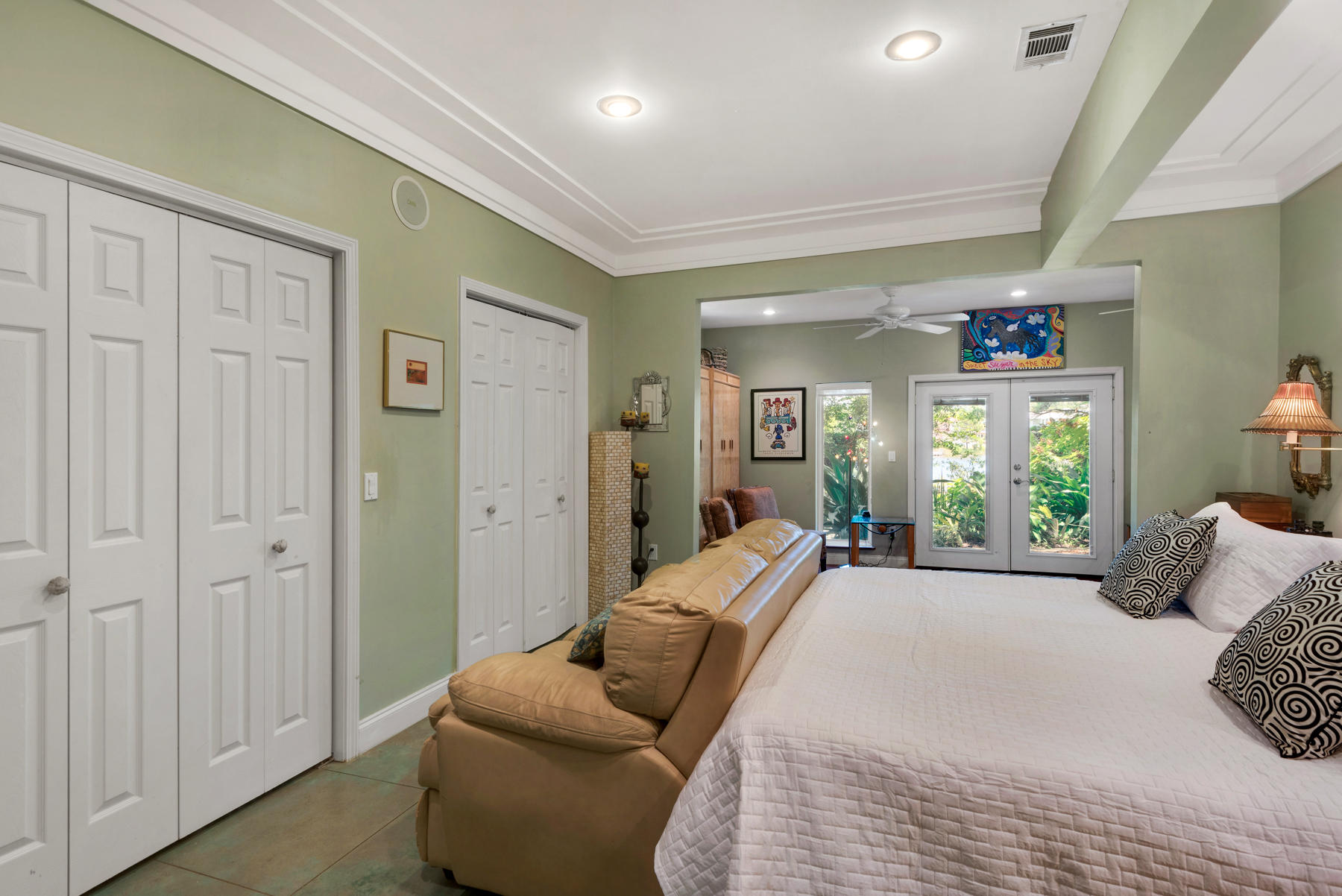 EASTERN LAKE S/D - Residential