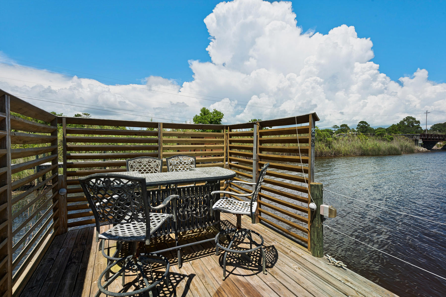 EASTERN LAKE S/D - Residential