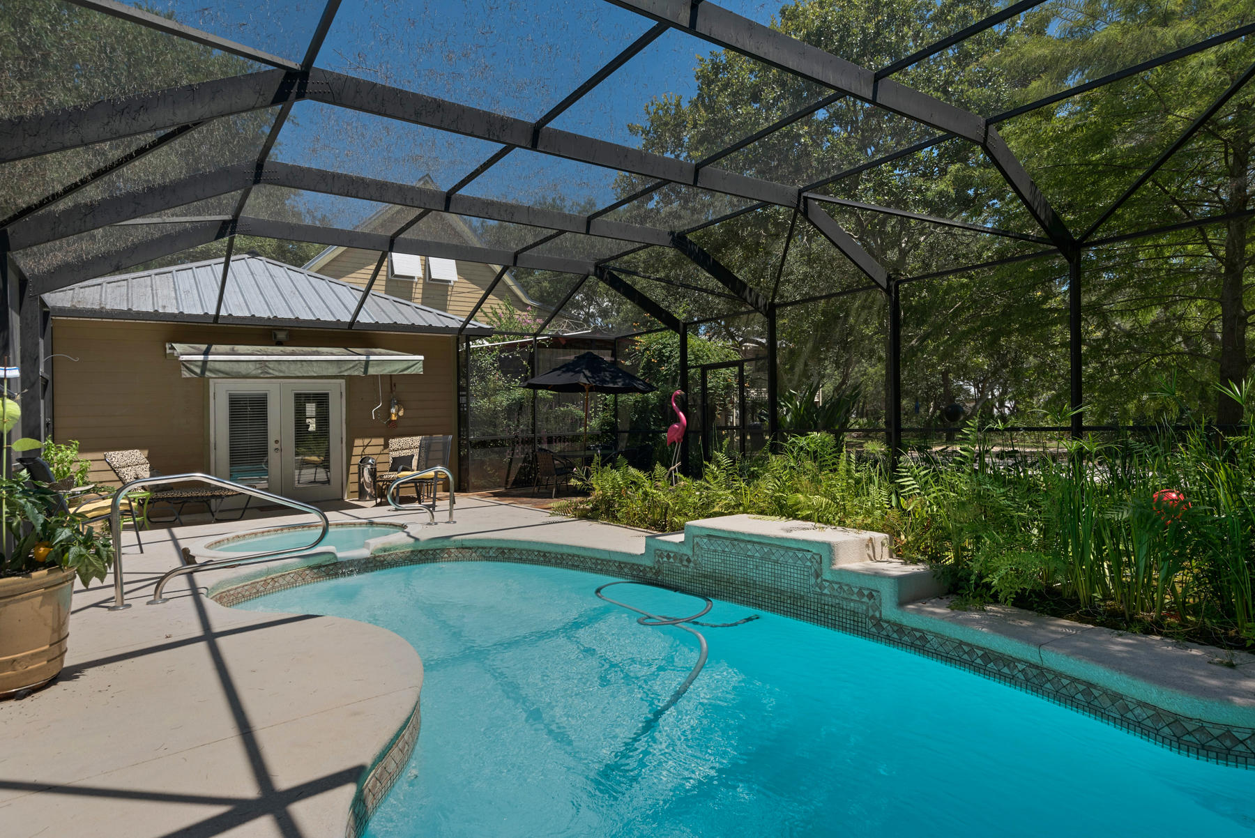 EASTERN LAKE S/D - Residential