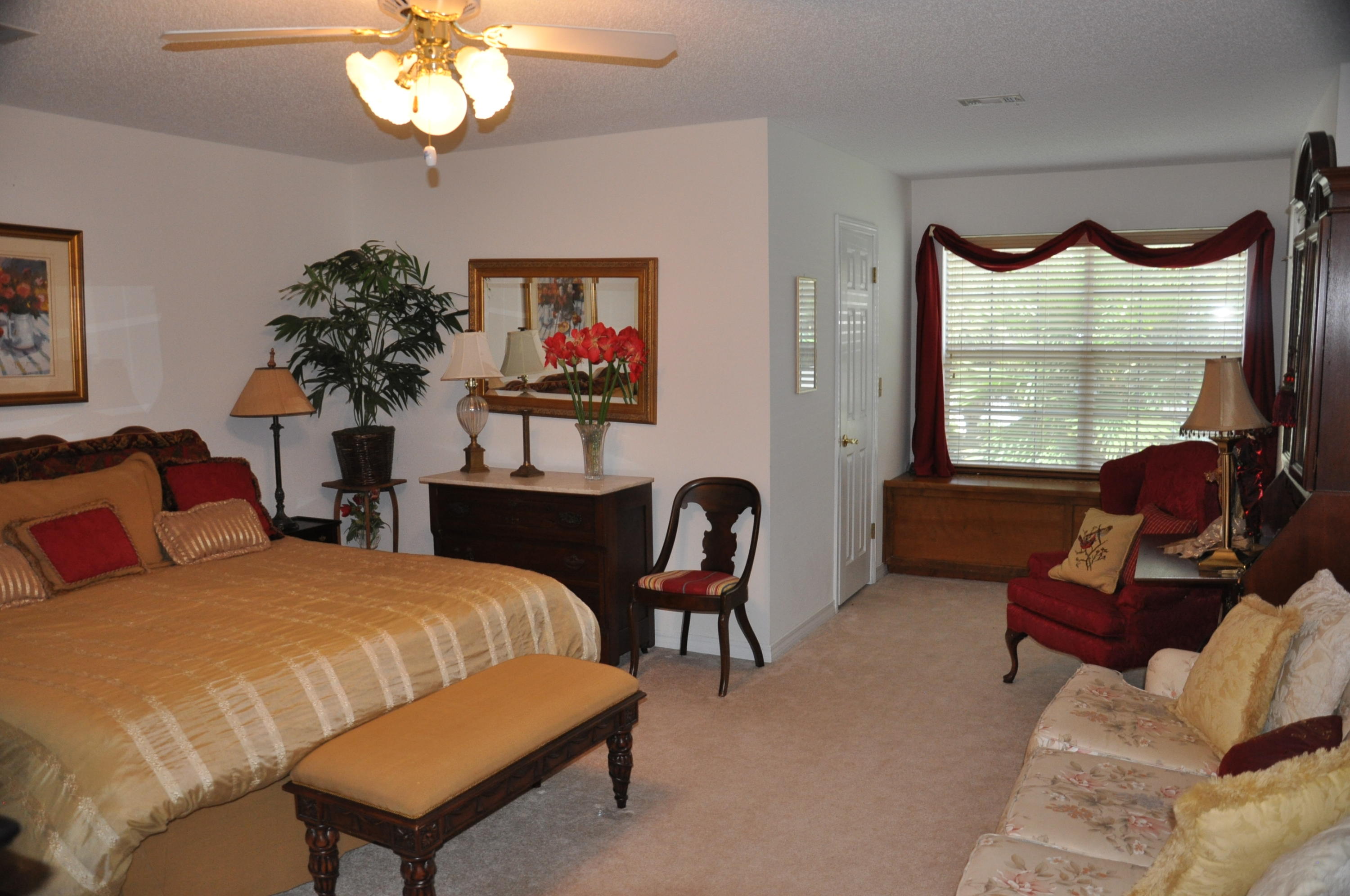 LAKE POINTE at lake Lorraine/Shalimar - Residential