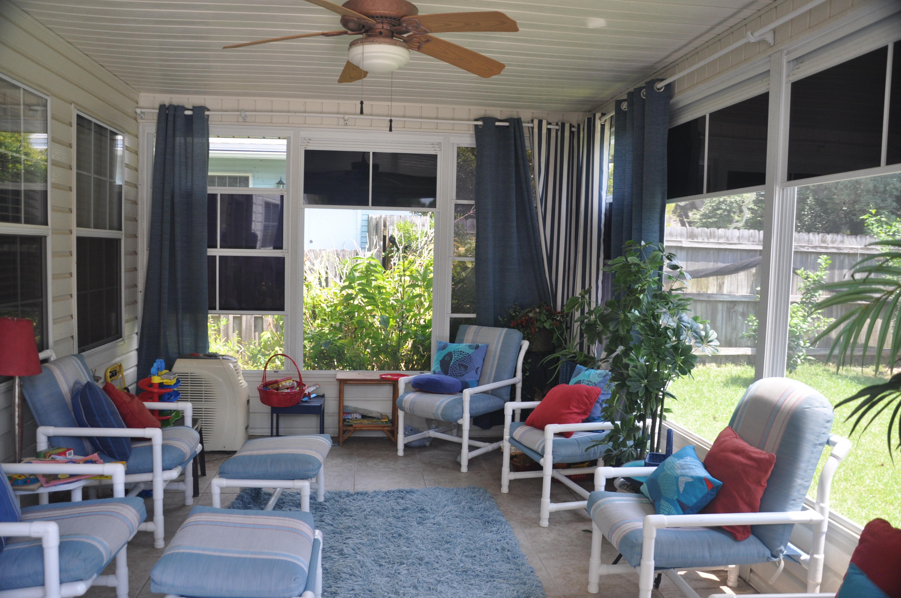 LAKE POINTE at lake Lorraine/Shalimar - Residential