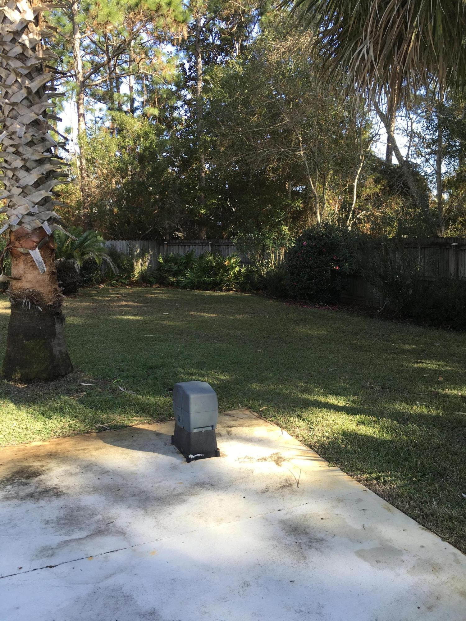 RAINTREE ESTATES - Residential Lease