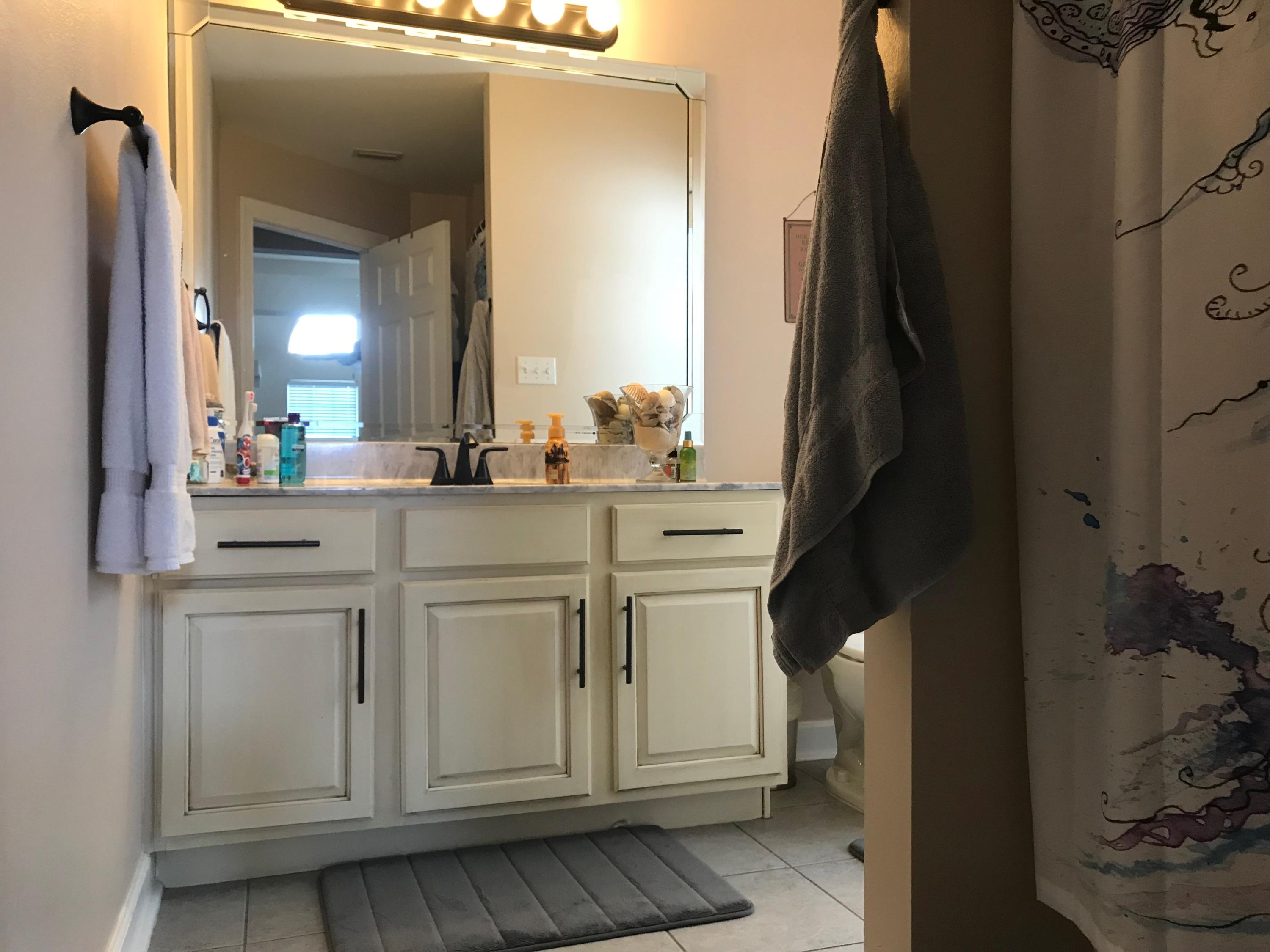 RAINTREE ESTATES - Residential Lease