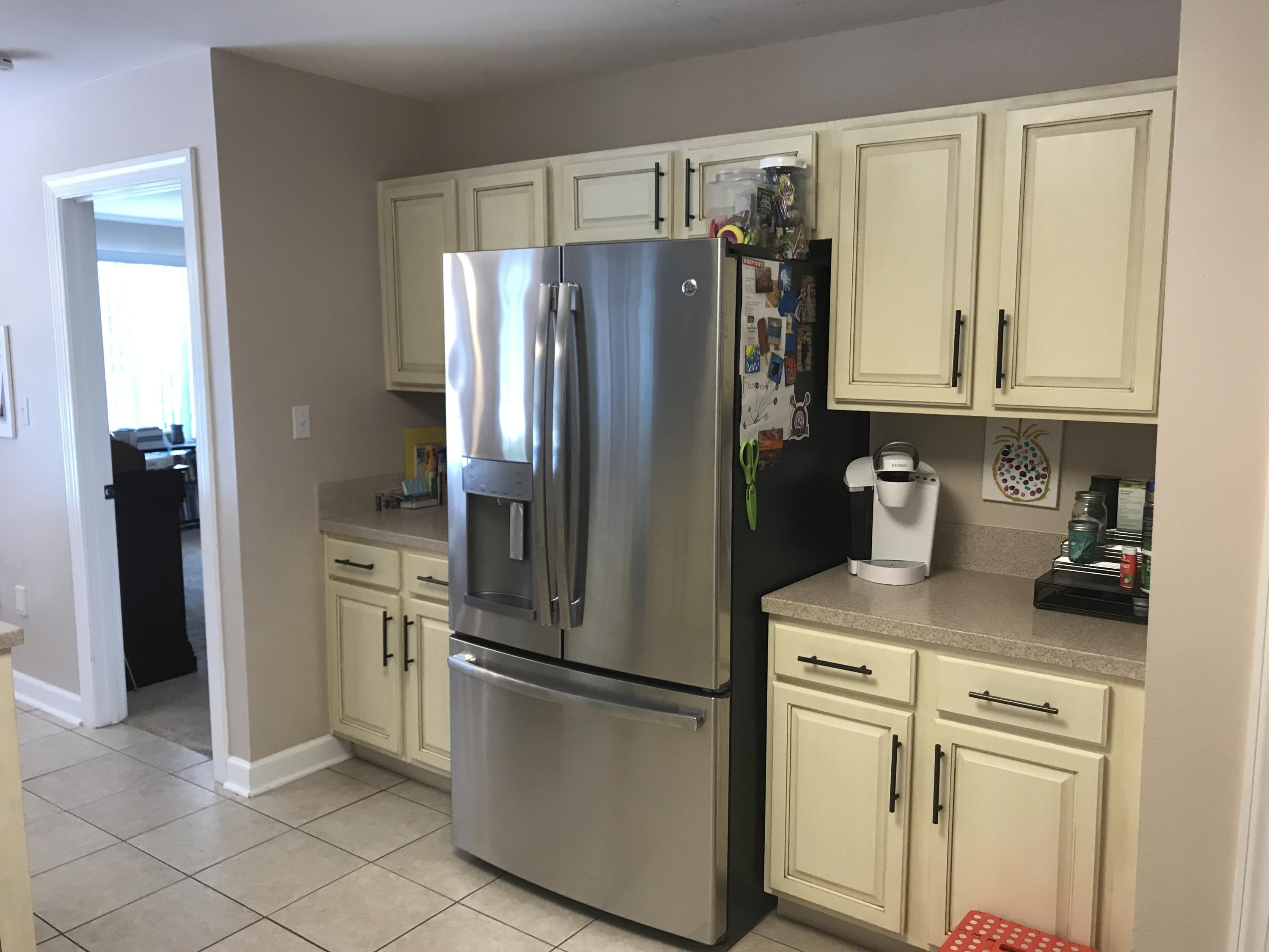 RAINTREE ESTATES - Residential Lease