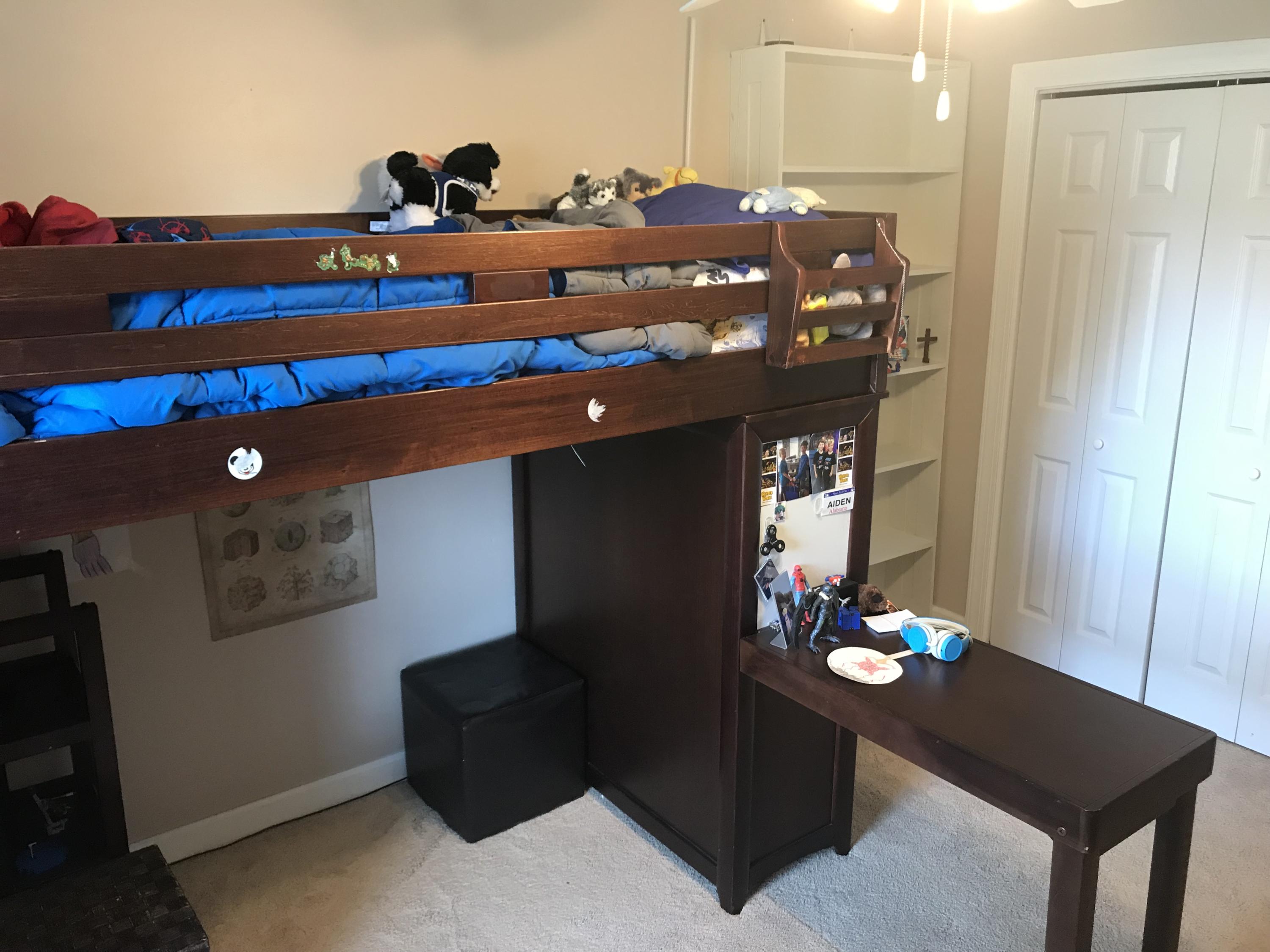 RAINTREE ESTATES - Residential Lease