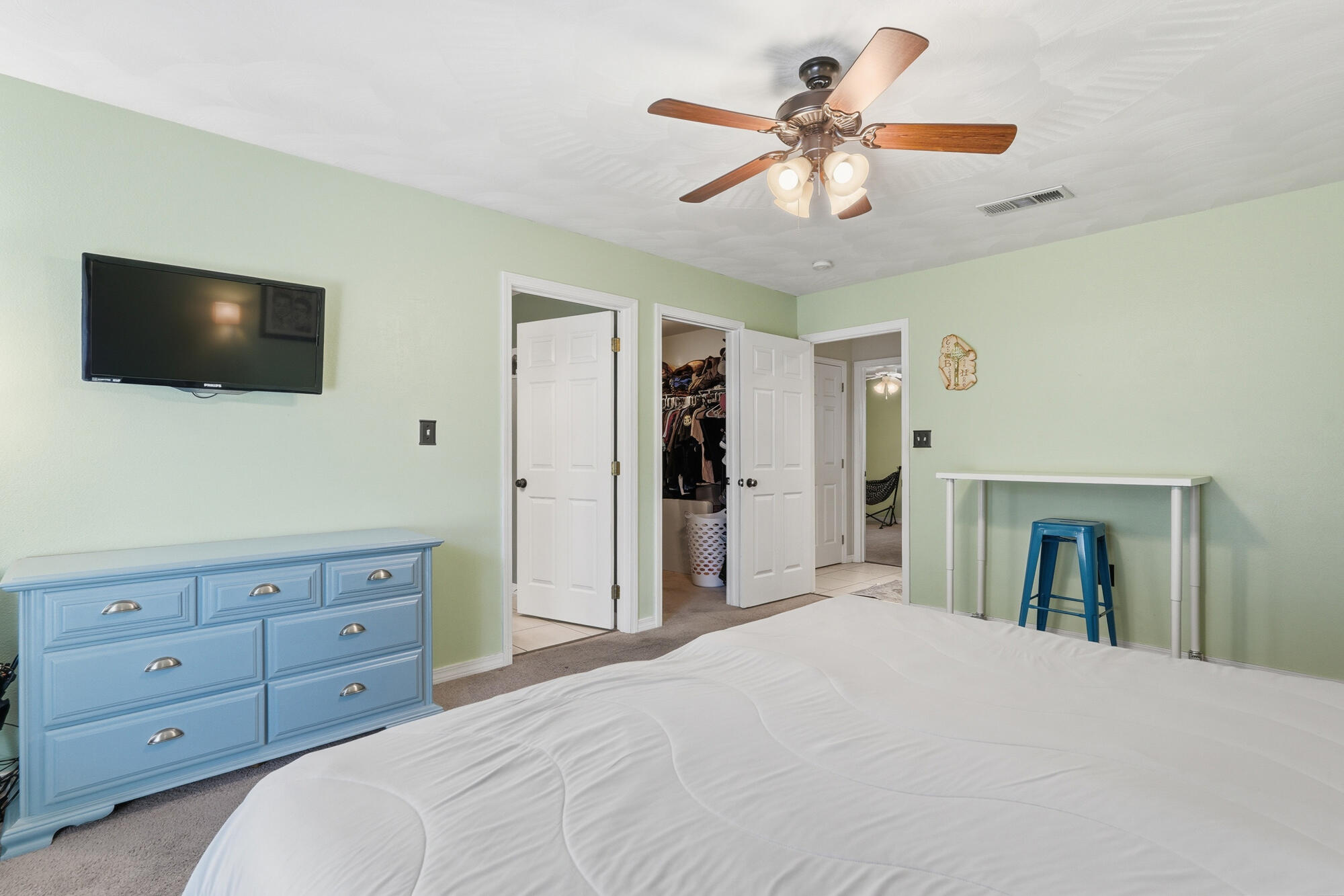 NATHEY ESTATES - Residential