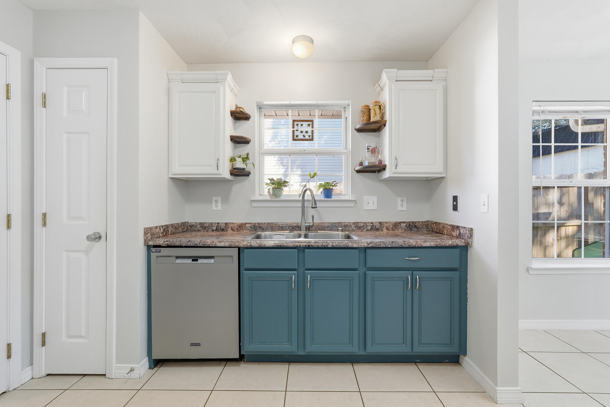 NATHEY ESTATES - Residential